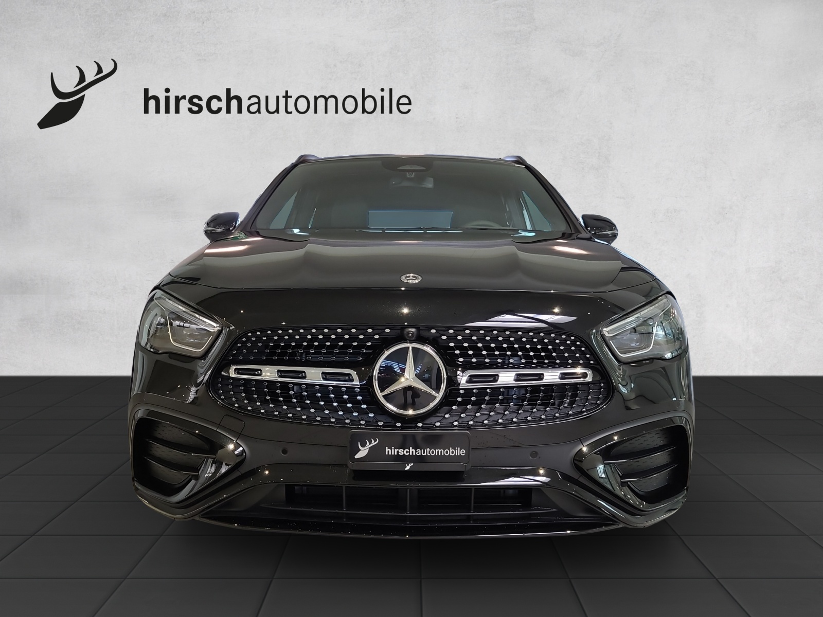 MERCEDES-BENZ GLA 250 Swiss Star AMG 4M H247-image-12