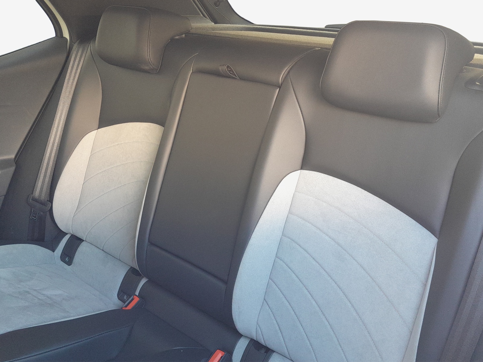 VW ID.3 Pro S 77 kWh 75 Edition-image-11