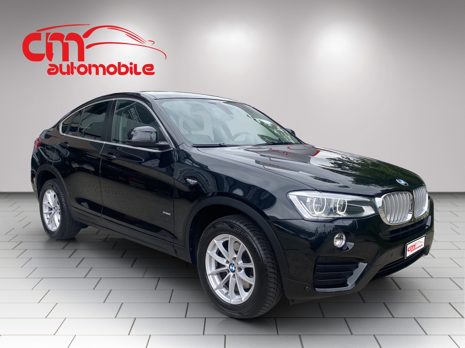 BMW X4 xDrive 20d-showroom-element-3