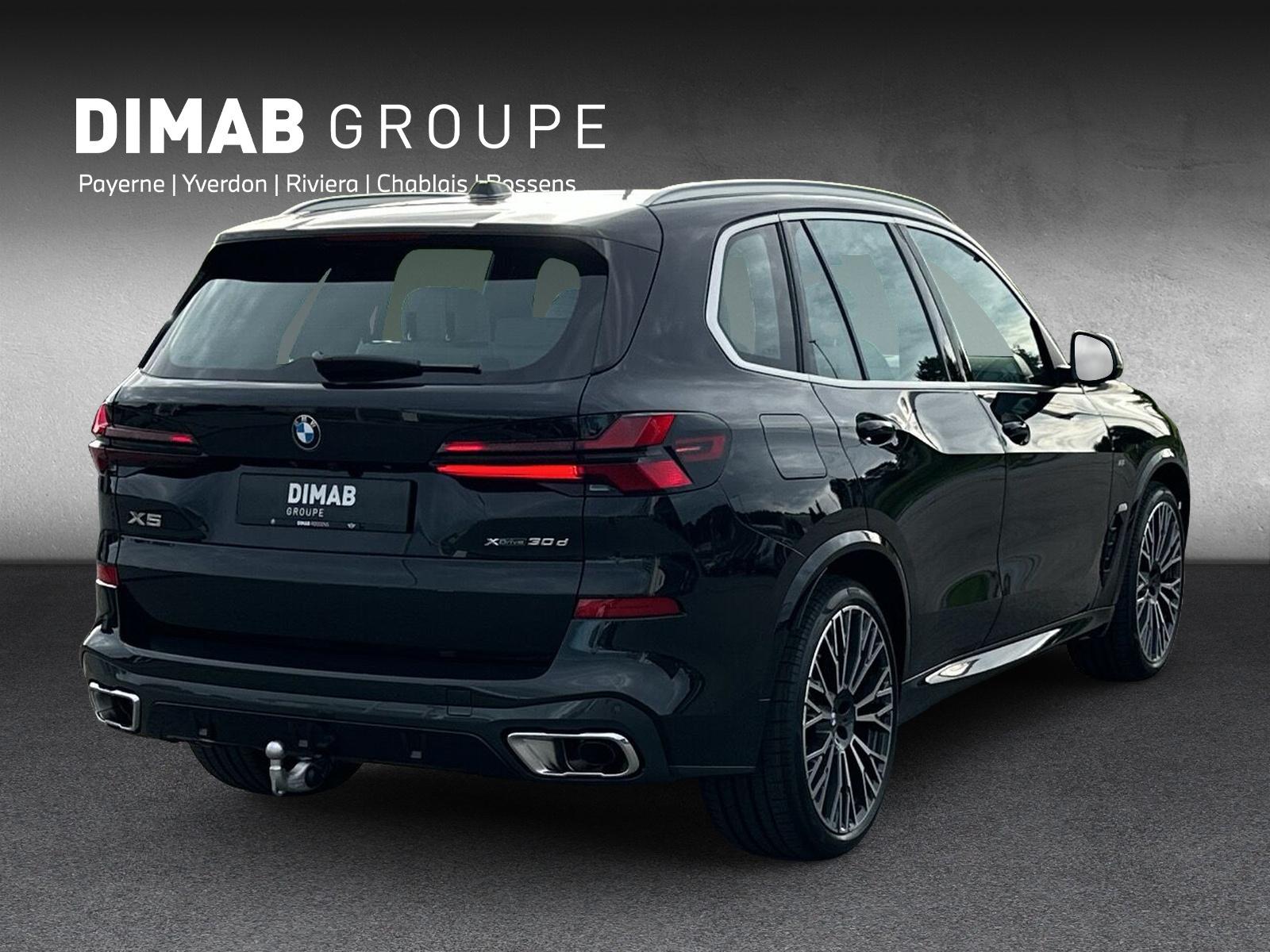 BMW X5 30d xDrive M Sport (CH) AHK 3.5T ** 7 Places **-image-4