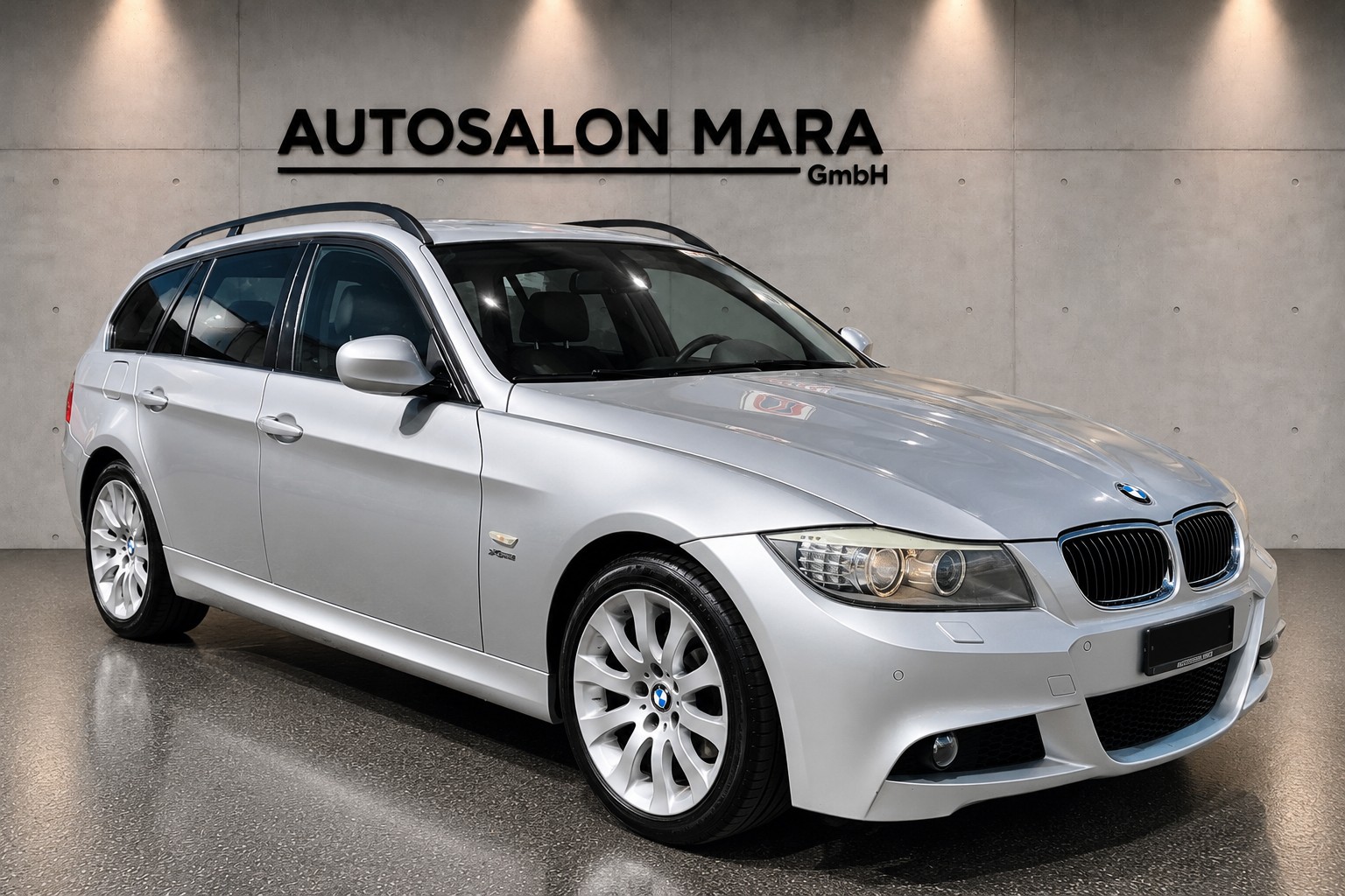 BMW 330i xDrive Touring Steptronic M- Paket-image-8