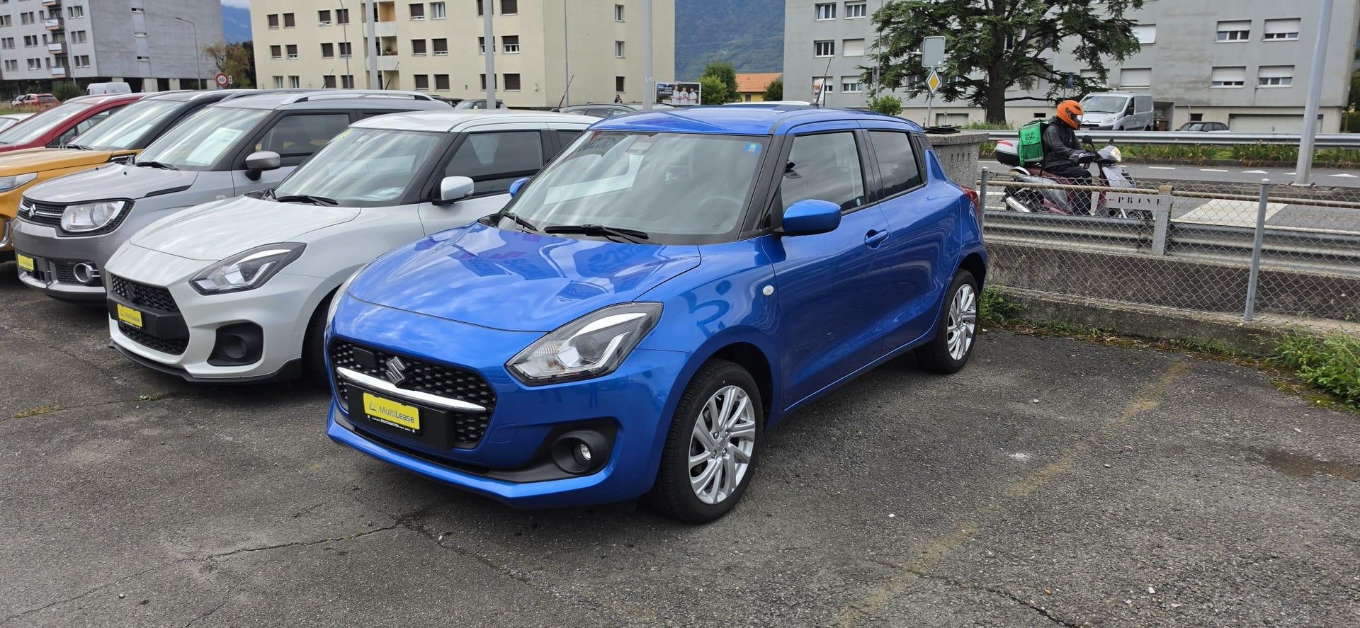 SUZUKI Swift 1.2 Compact+ Hybrid 4x4-image-0