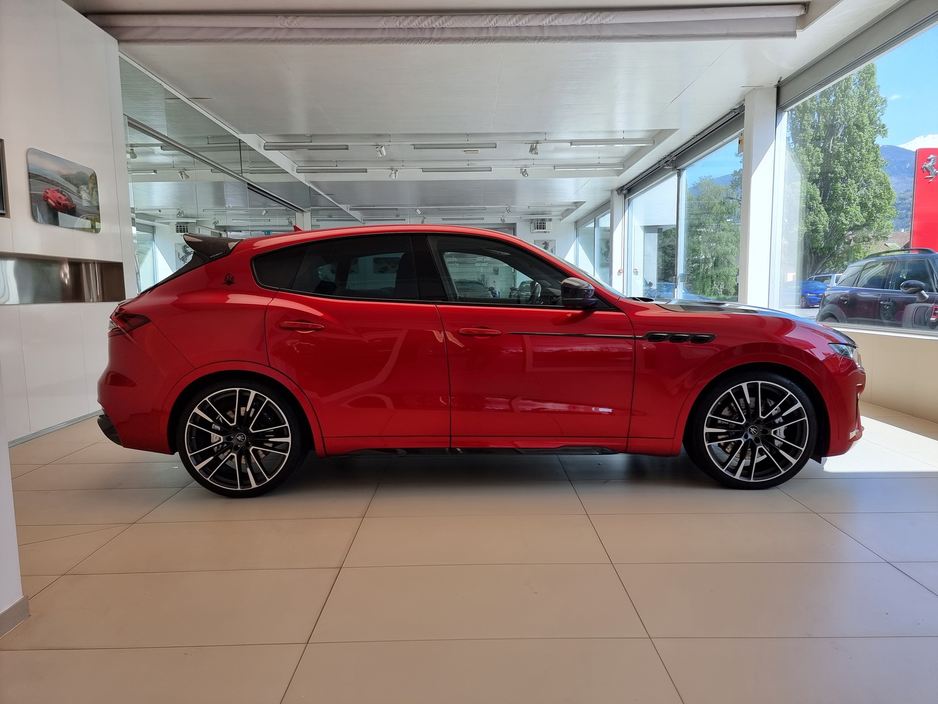 MASERATI Levante 3.8 V8 Trofeo - 1 of 100 - Mansory-image-3