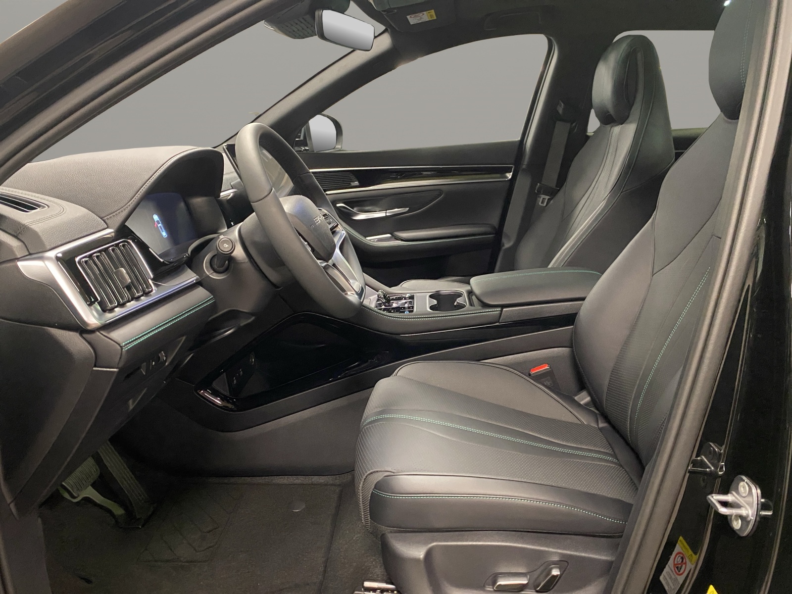 BYD Seal U DM-i Design AWD-image-10