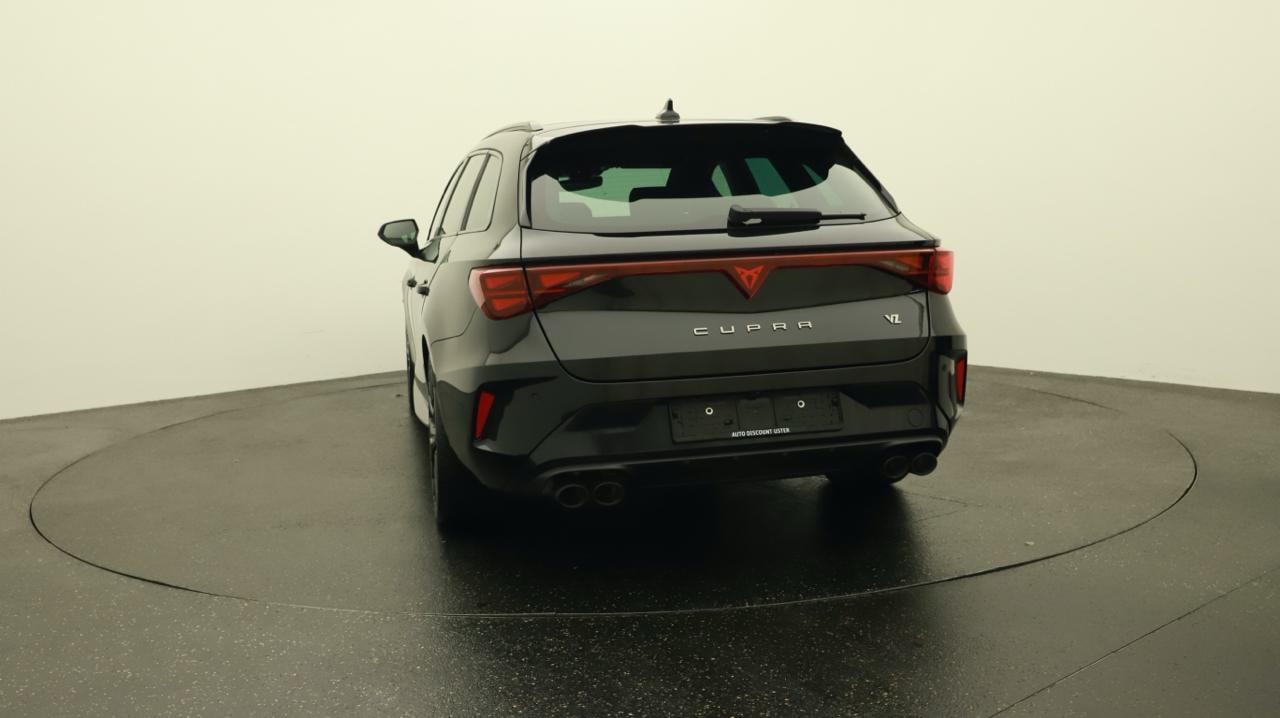 CUPRA LEON ST 2.0 TSI VZ Black Edition-image-3