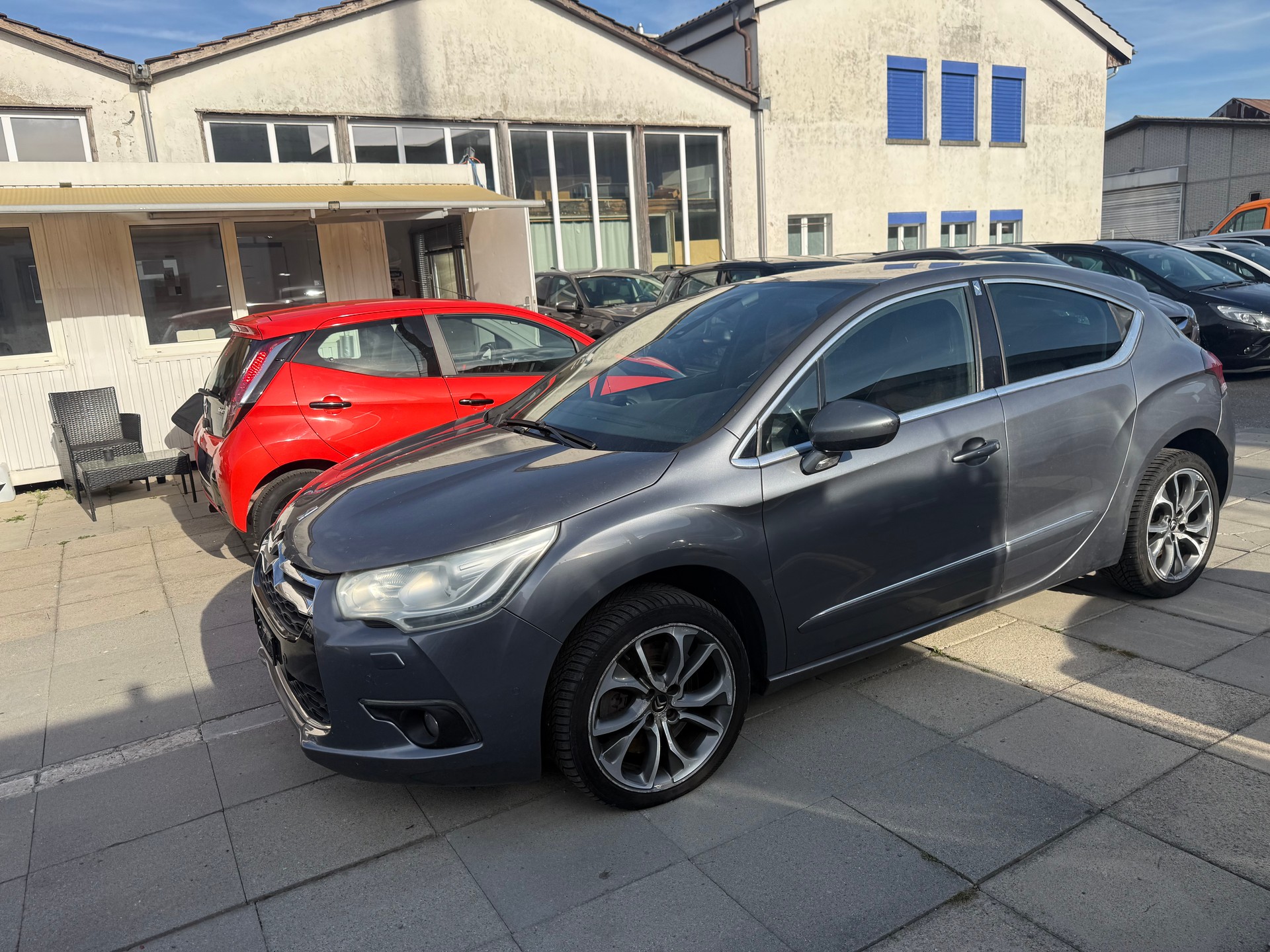 DS AUTOMOBILES DS4 1.6 THP Sport Chic-image-2