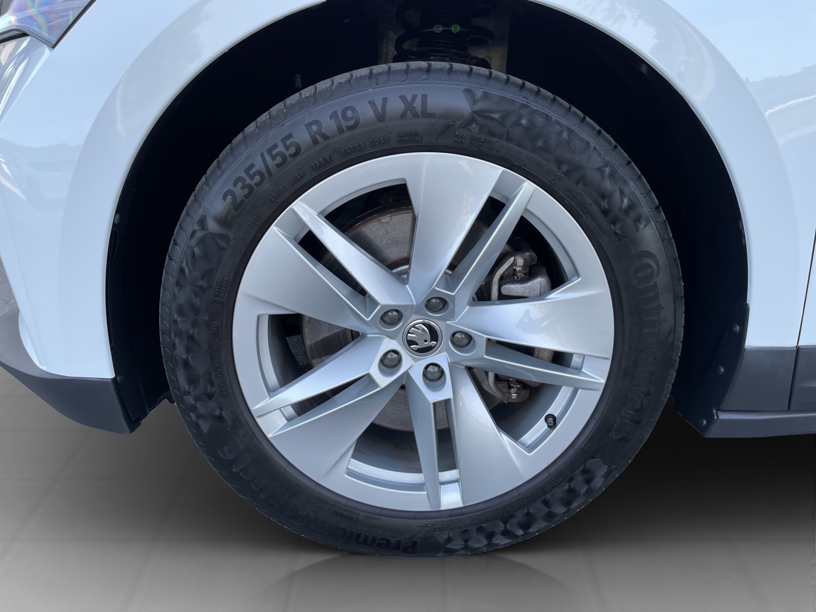 SKODA Enyaq iV 80-image-17