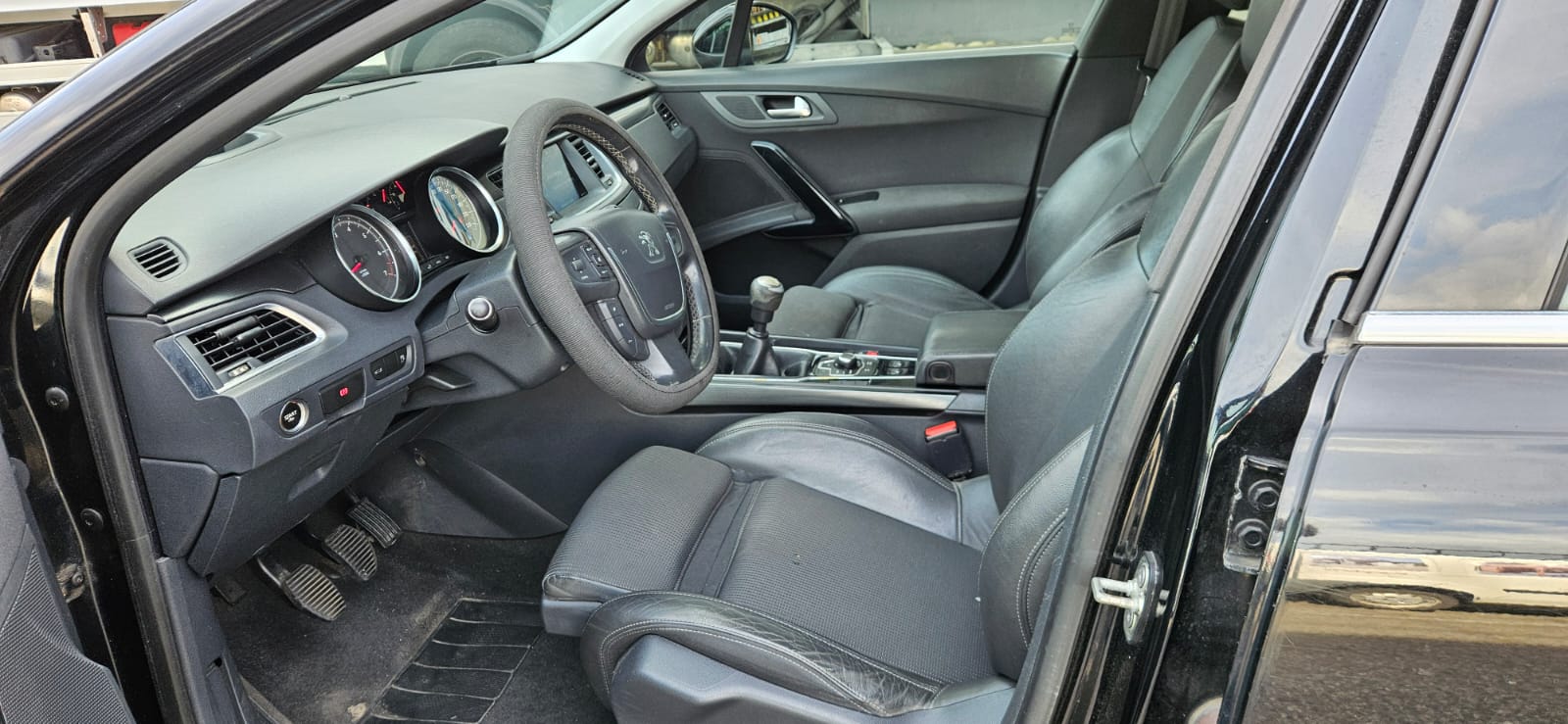 PEUGEOT 508 1.6 16V T Active-image-6