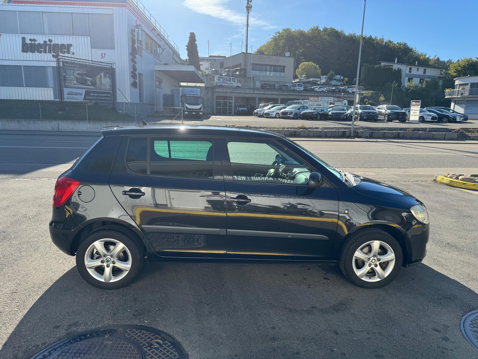 SKODA Fabia 1.4 Elegance-image-7