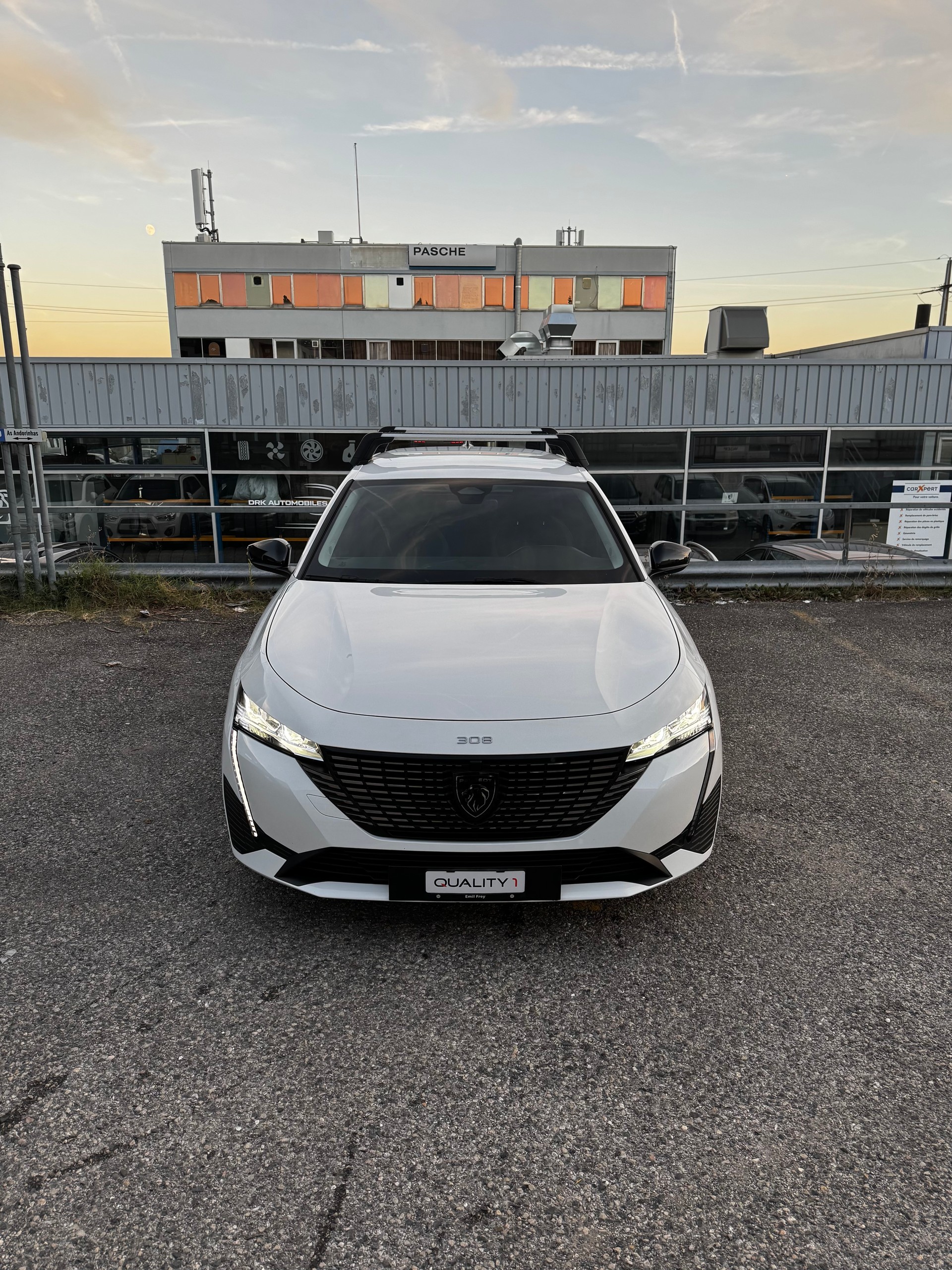 PEUGEOT 308 SW 1.5 BlueHDI Allure Pack EAT8-image-1