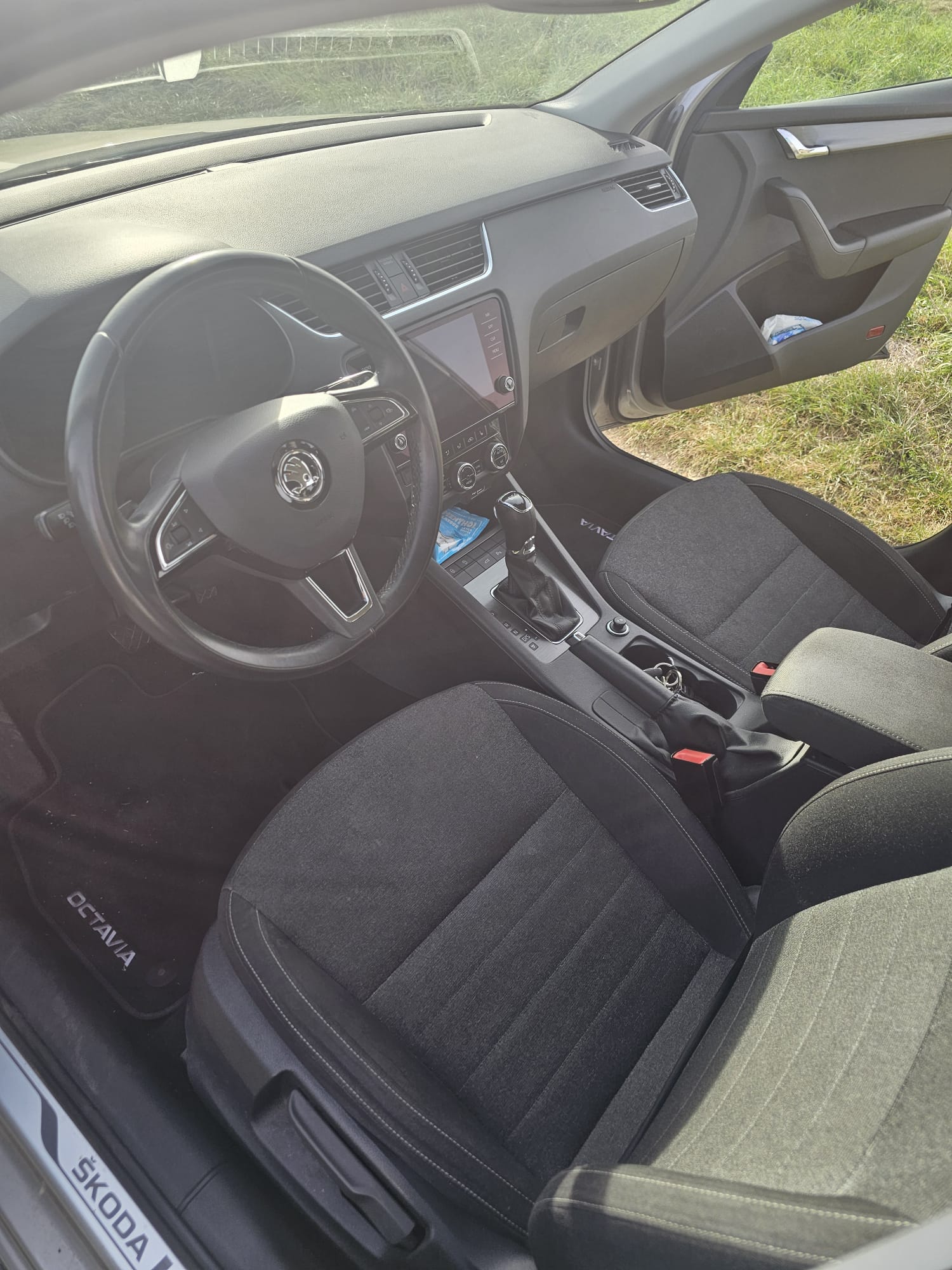 SKODA 1.5 TSI Soleil-image-3