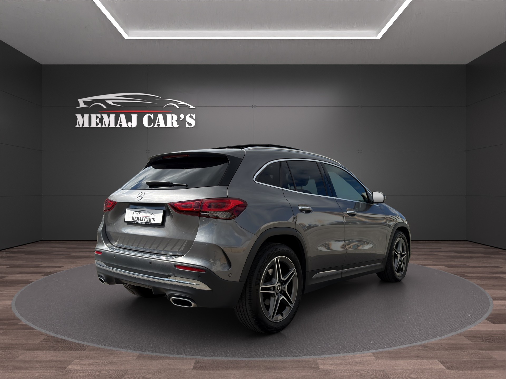 MERCEDES-BENZ GLA 200 AMG Line 7G-DCT Pano/Head Up/AHK-image-6