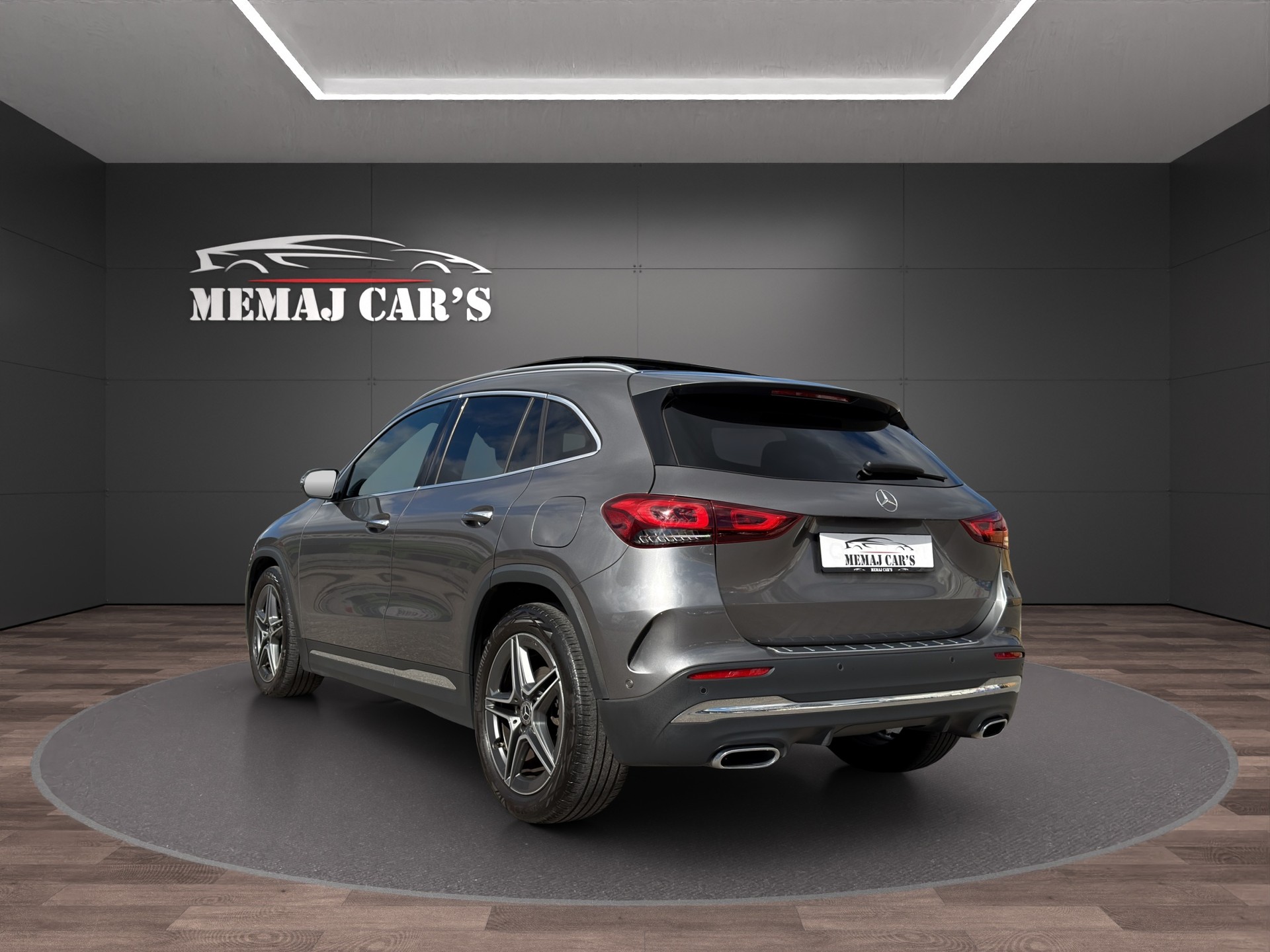 MERCEDES-BENZ GLA 200 AMG Line 7G-DCT Pano/Head Up/AHK-image-5