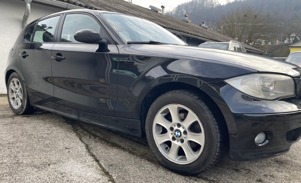 BMW 118d-image-2