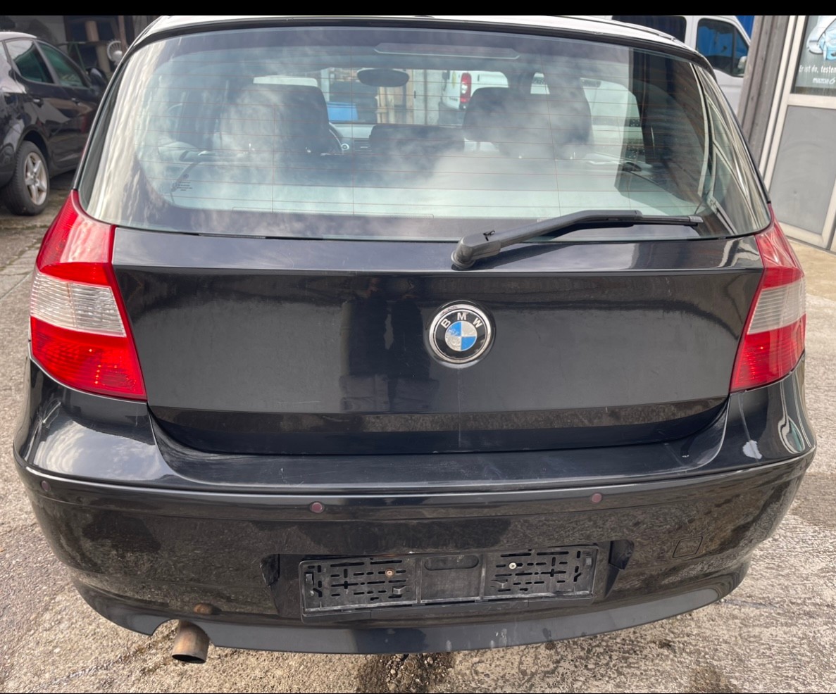 BMW 118d-image-4