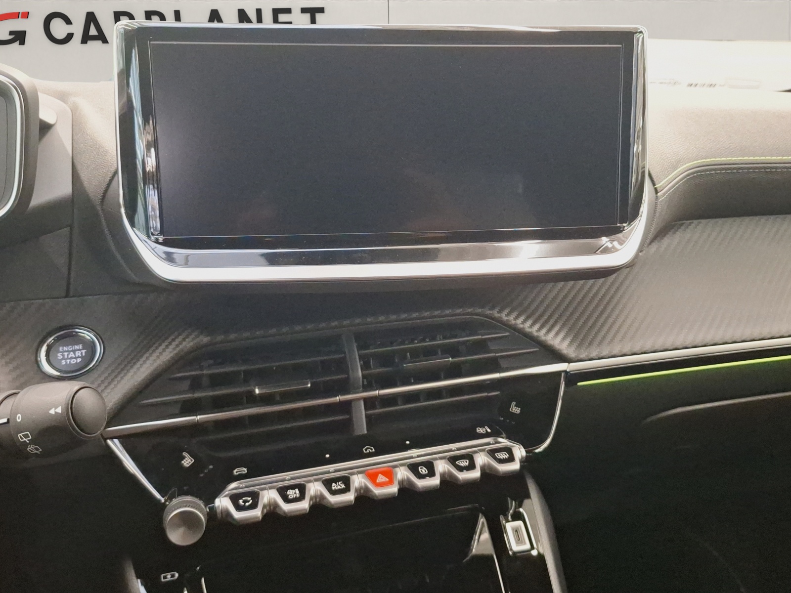PEUGEOT 208 1.2 Hybrid 145 PS GT Exclusive-image-7