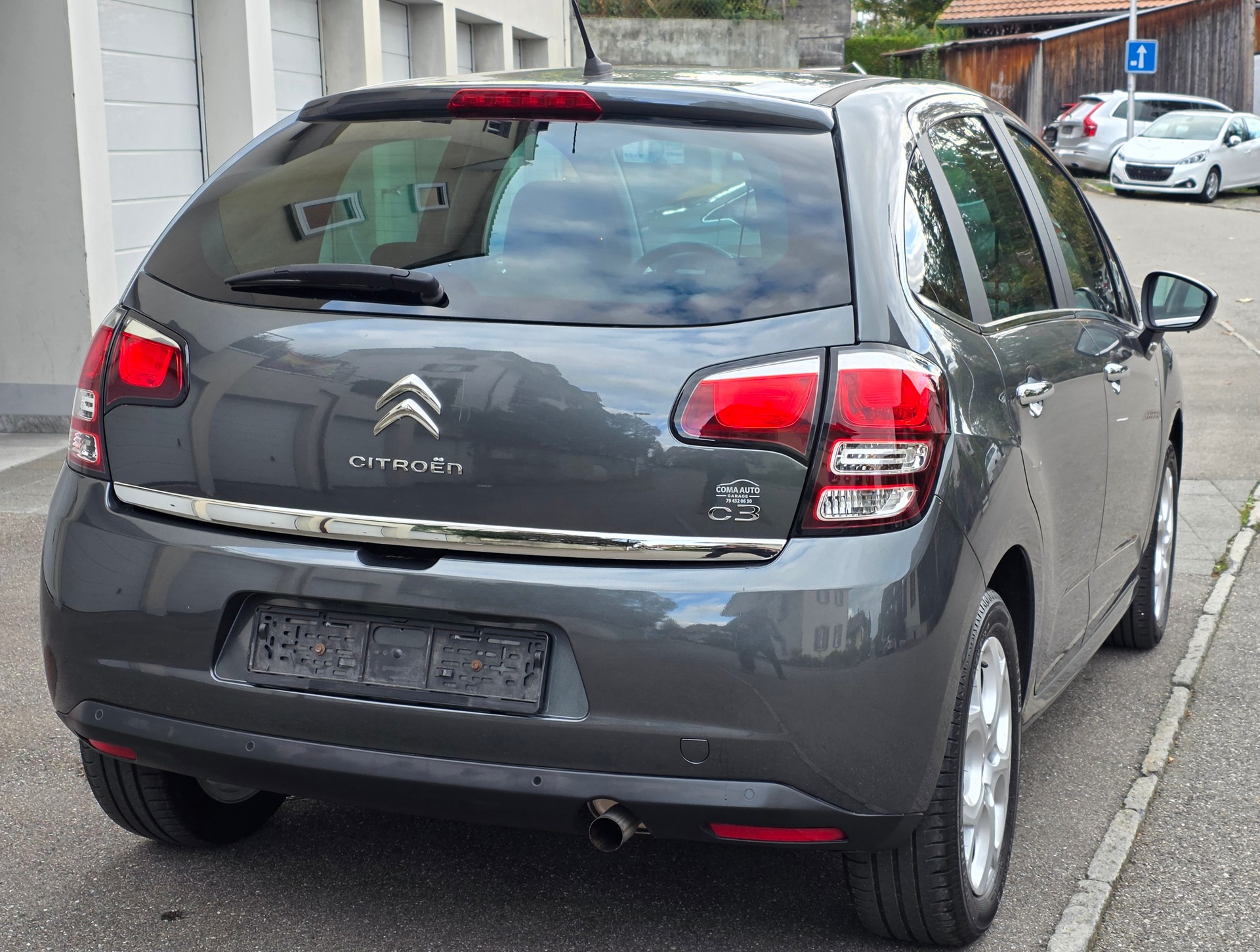 CITROEN C3 1.2i PureTech Exclusive-image-5