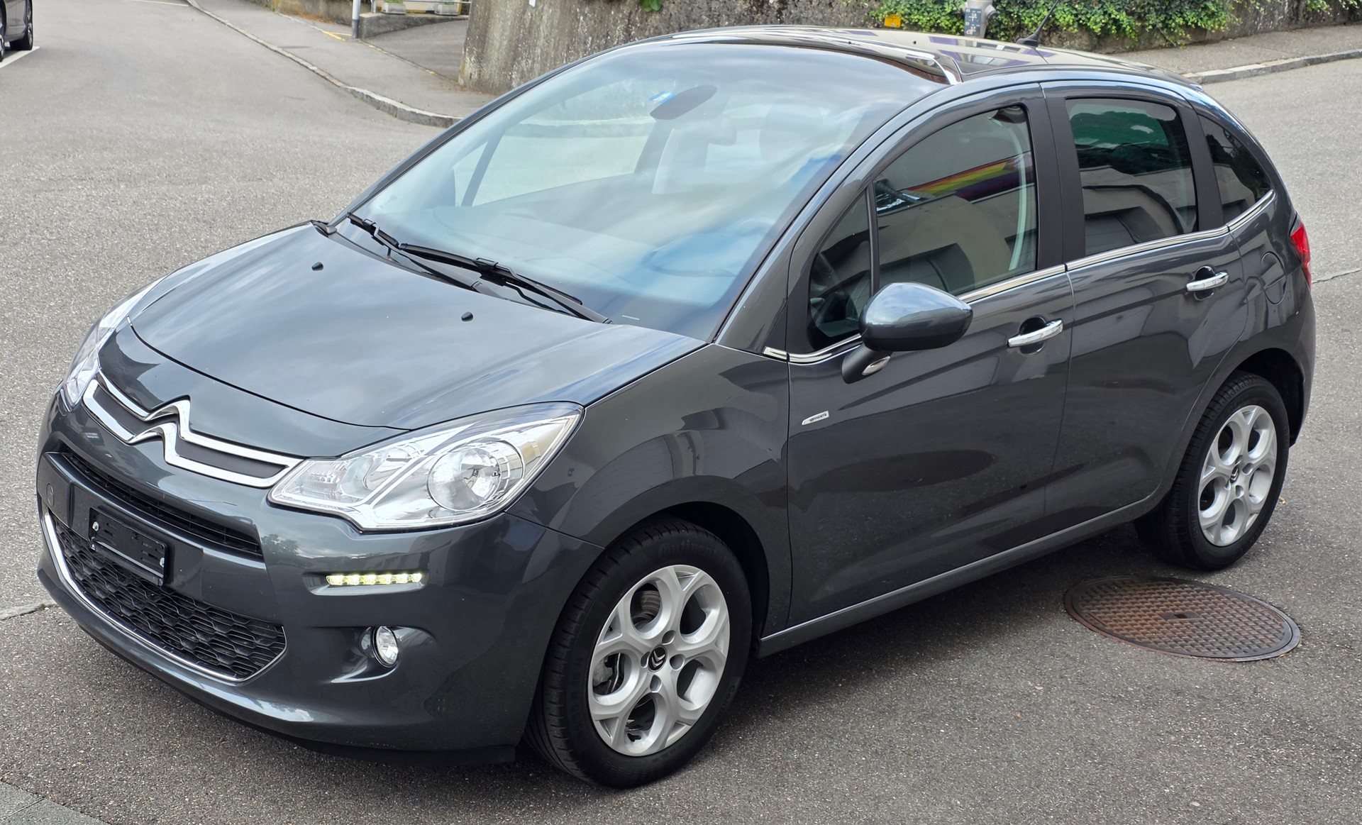 CITROEN C3 1.2i PureTech Exclusive-image-3