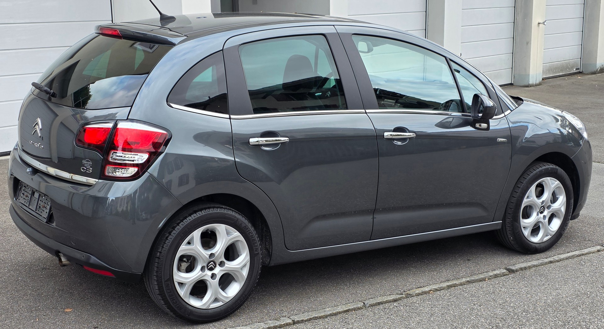 CITROEN C3 1.2i PureTech Exclusive-image-6