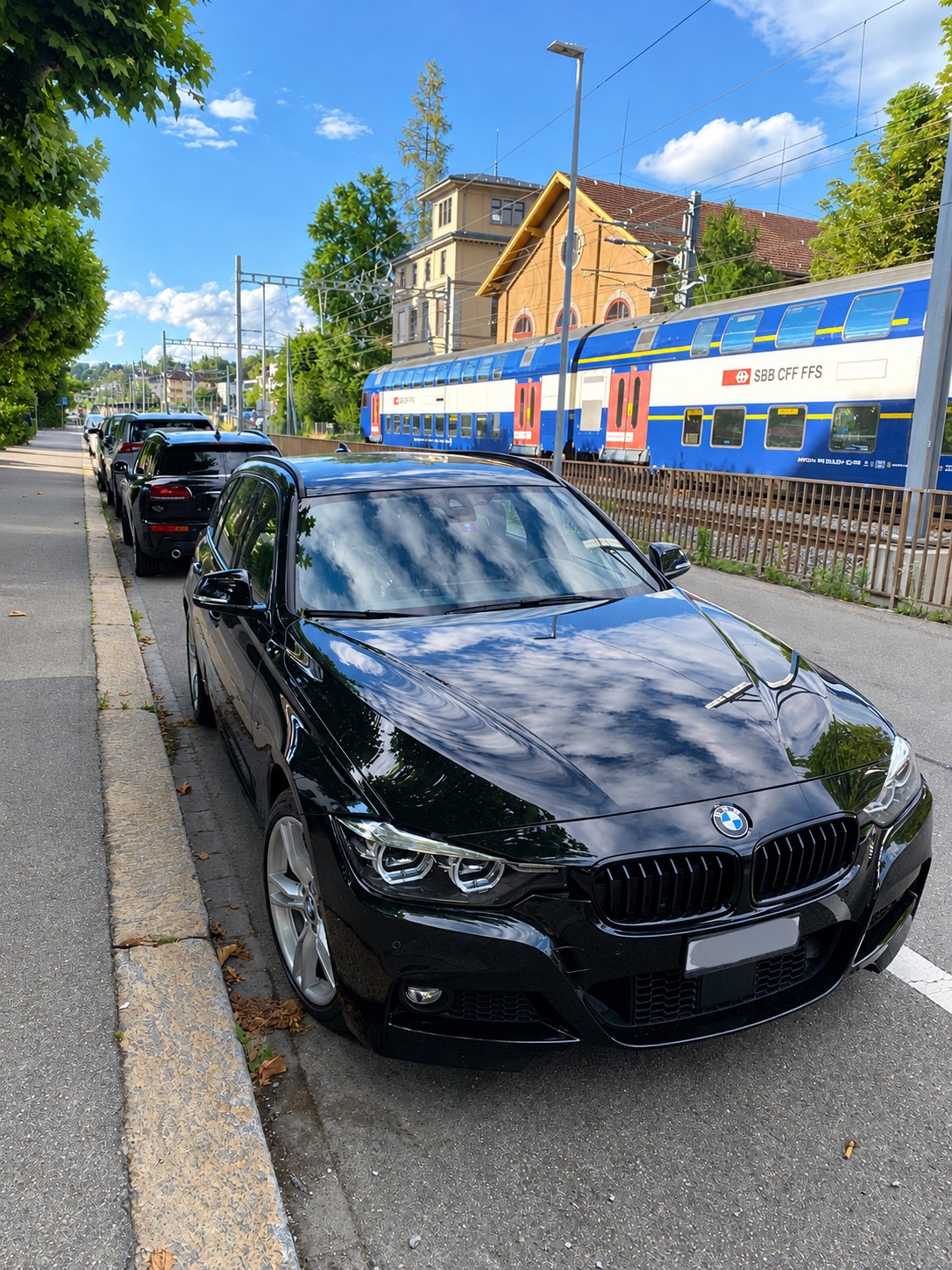 Car photo