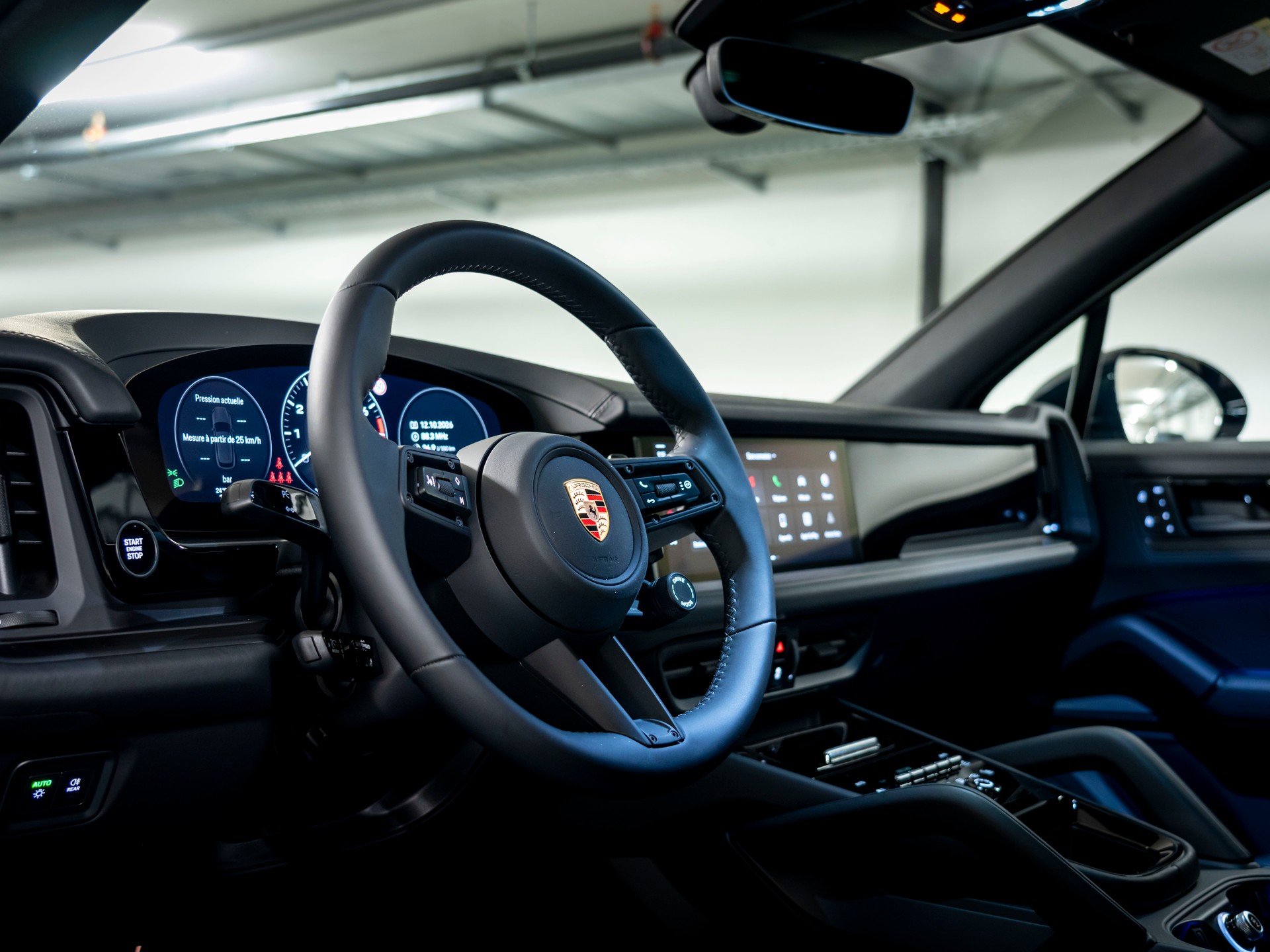 PORSCHE Cayenne Black Edition Tiptronic-image-6