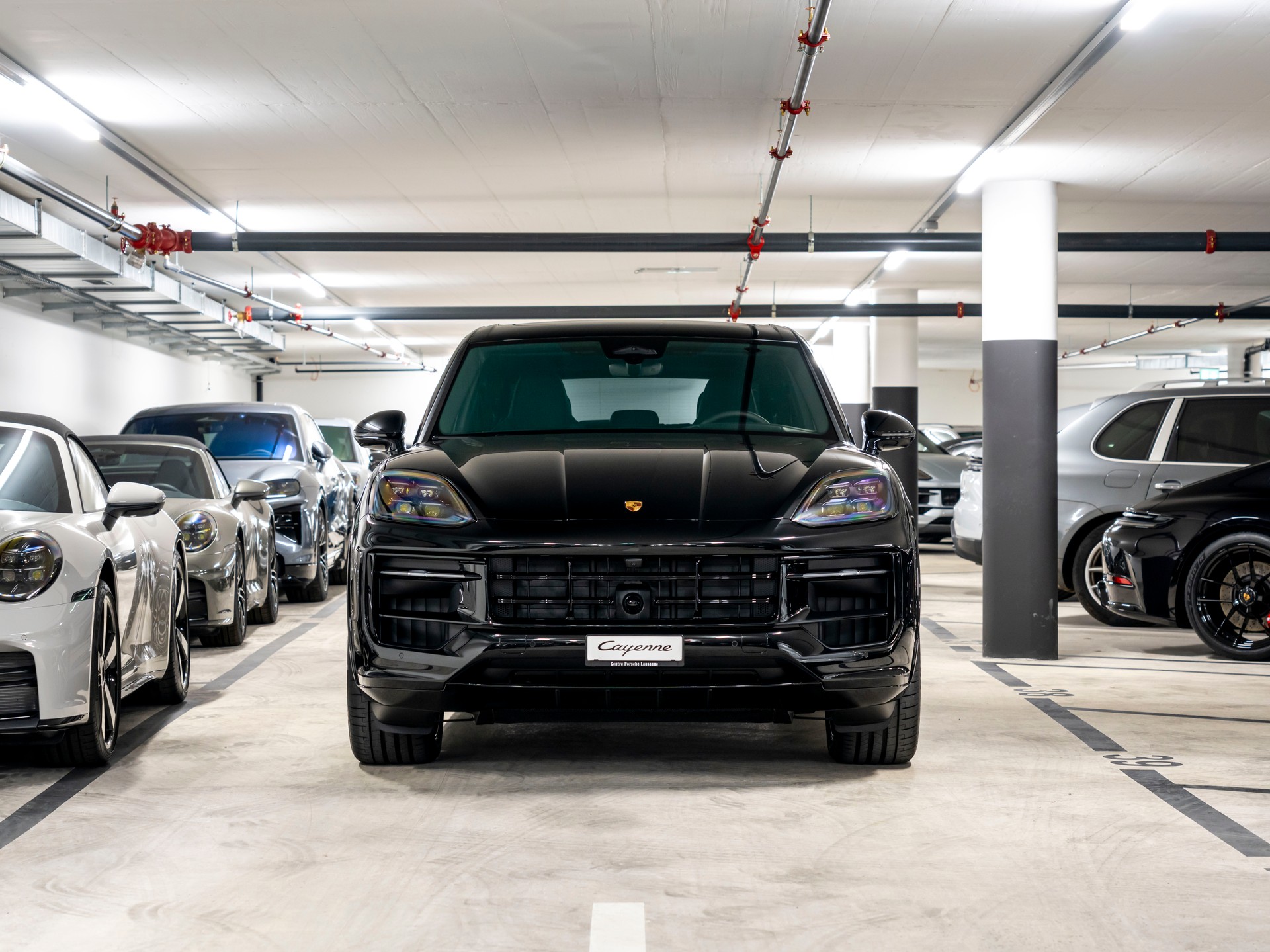 PORSCHE Cayenne Black Edition Tiptronic-showroom-element-3