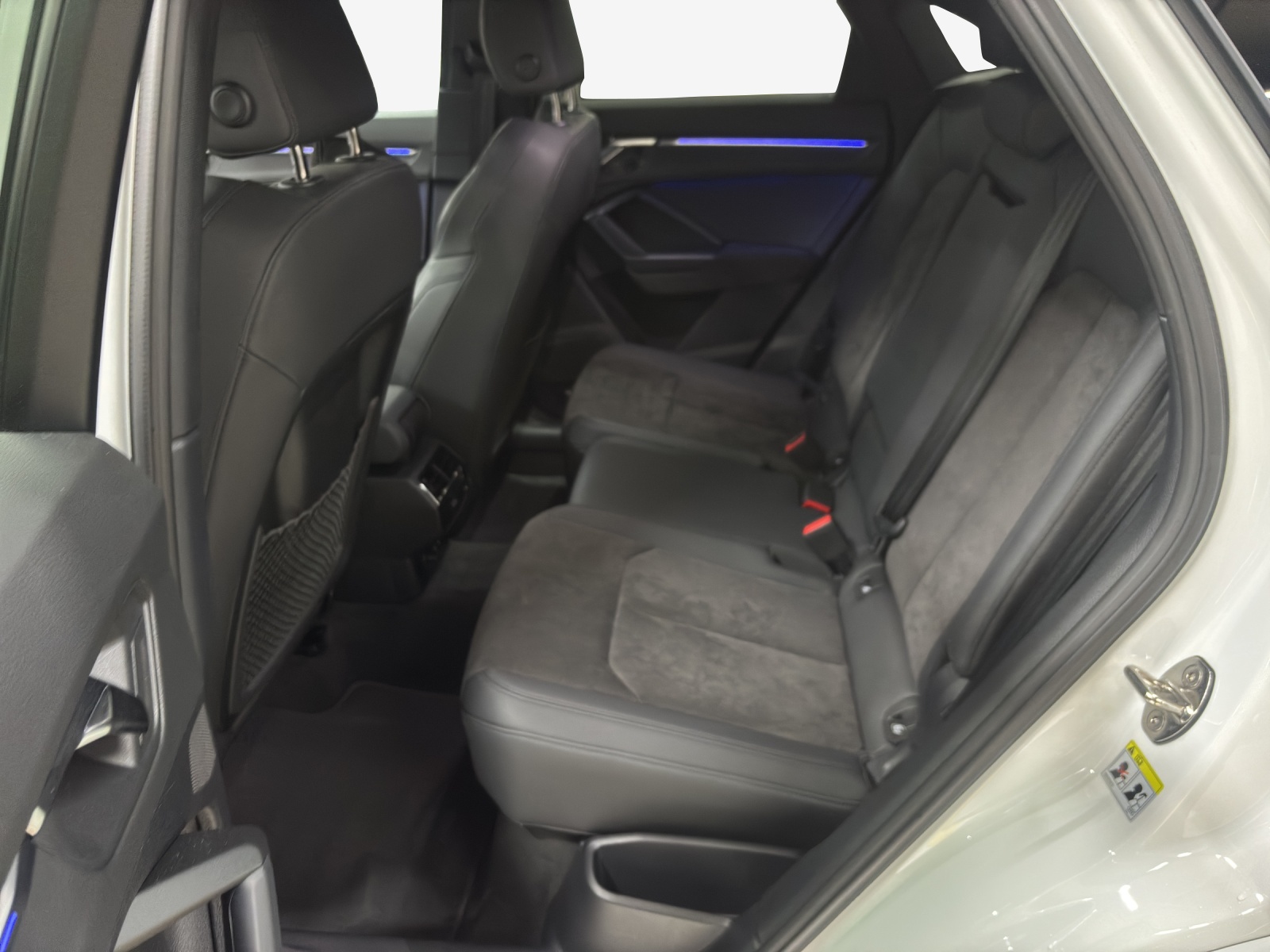 AUDI RS Q3 Sportback quattro S tronic-image-11