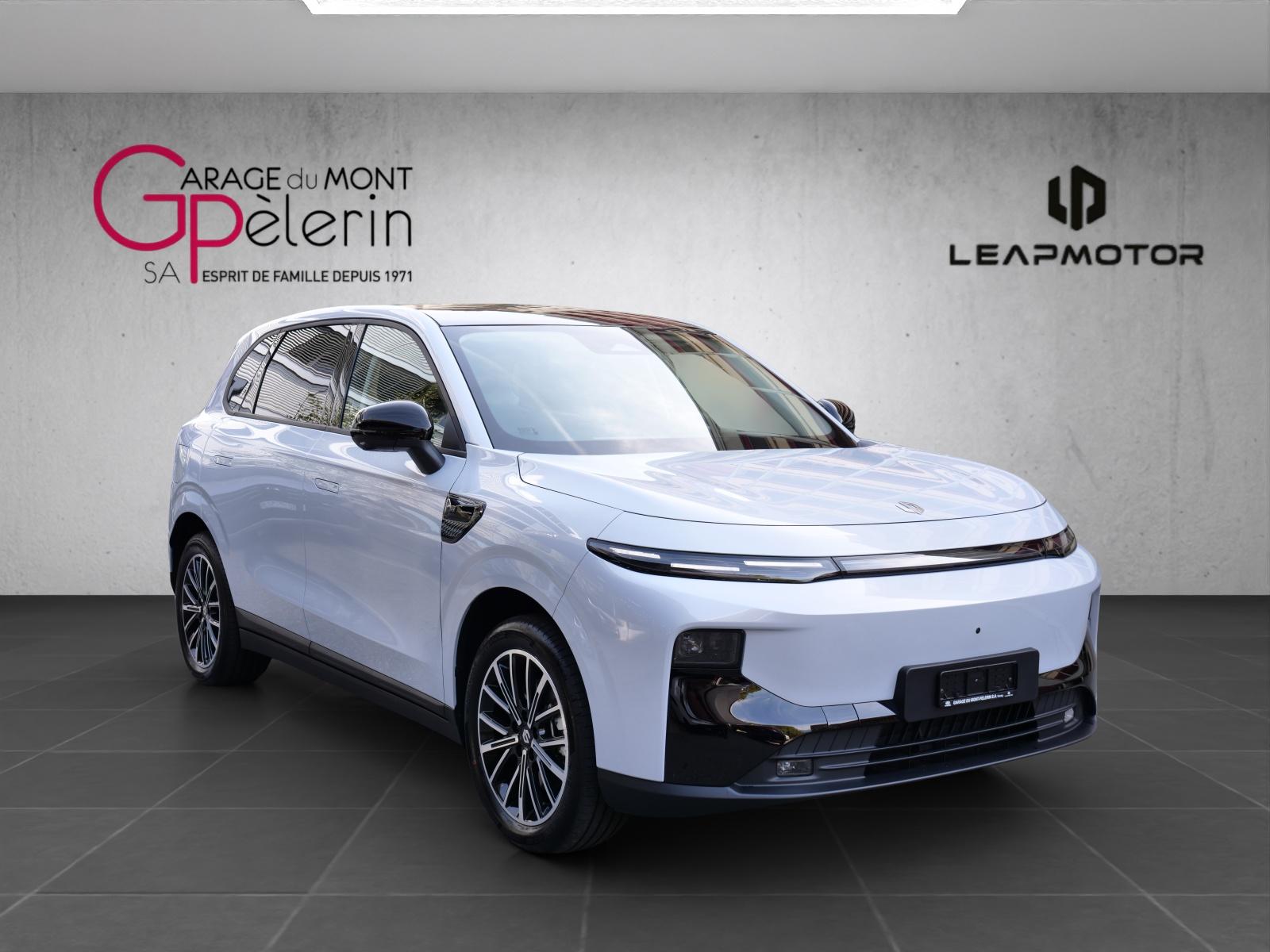 LEAPMOTOR B10 EV-image-4
