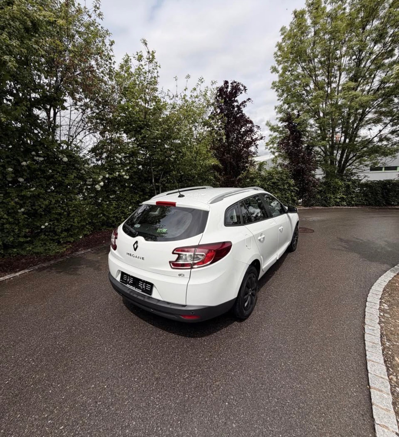 RENAULT 1.5 dCi Swiss Edition EDC-image-2