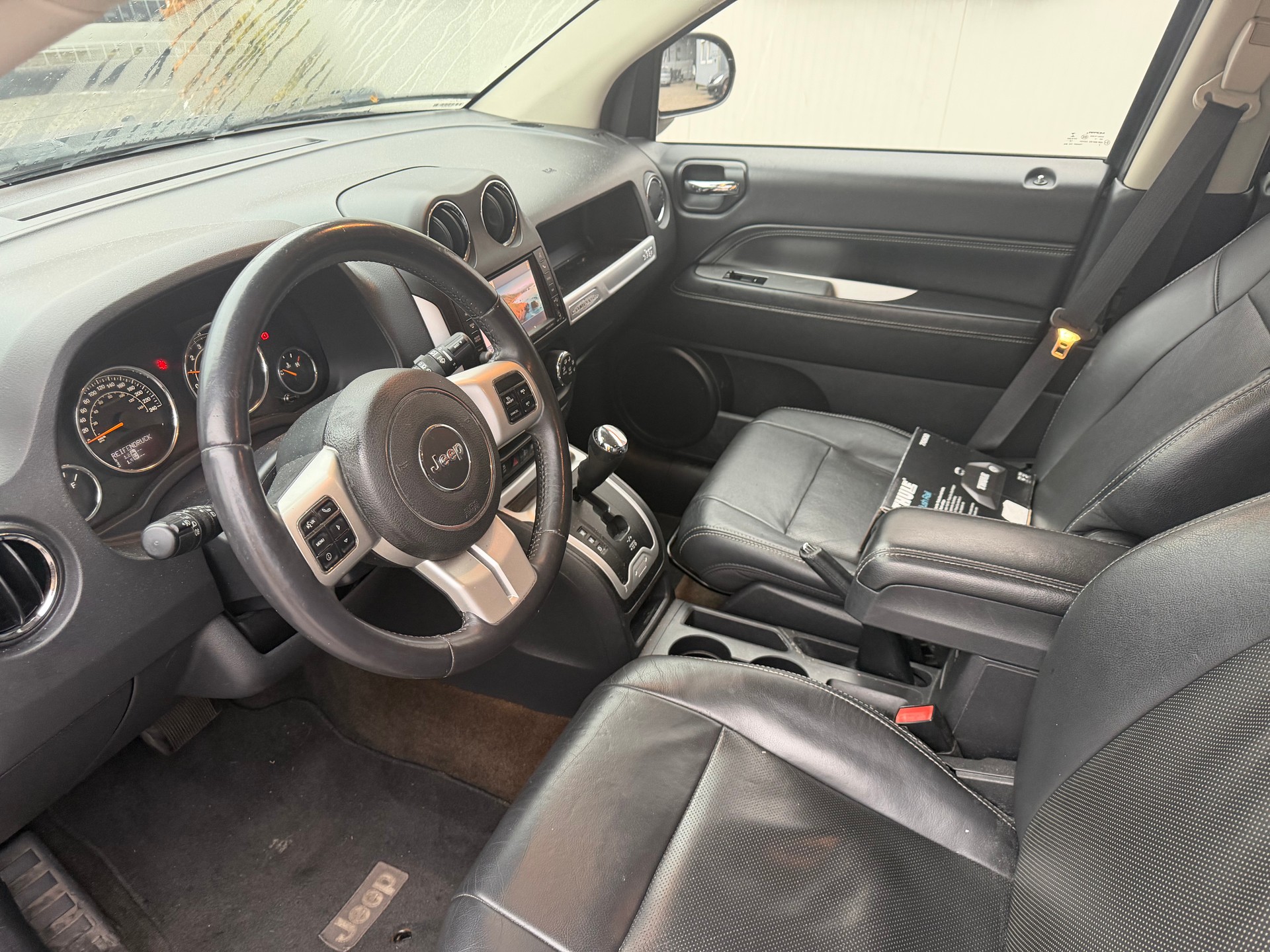 JEEP Compass 2.4 Limited Automatic-image-8