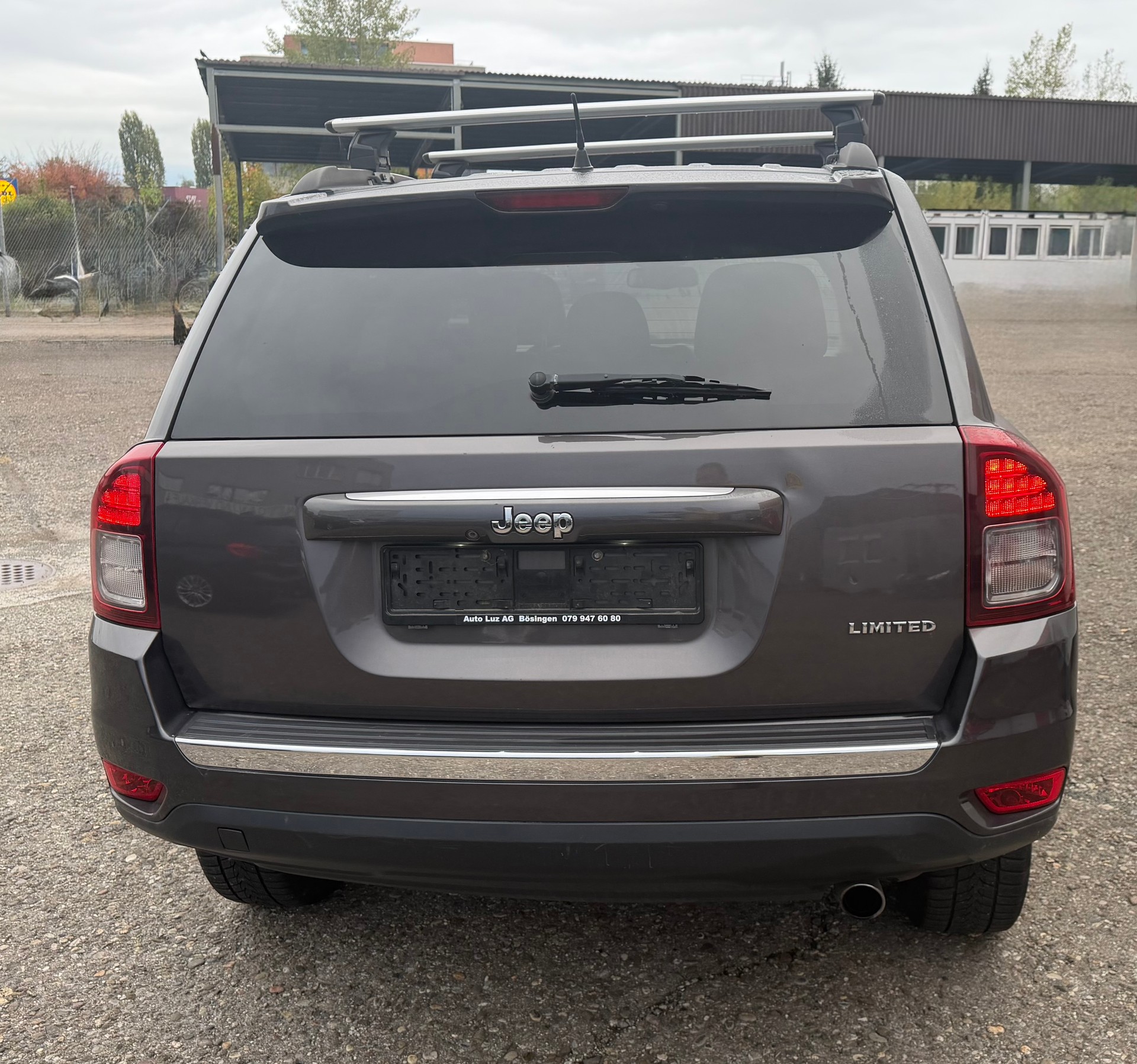JEEP Compass 2.4 Limited Automatic-image-4