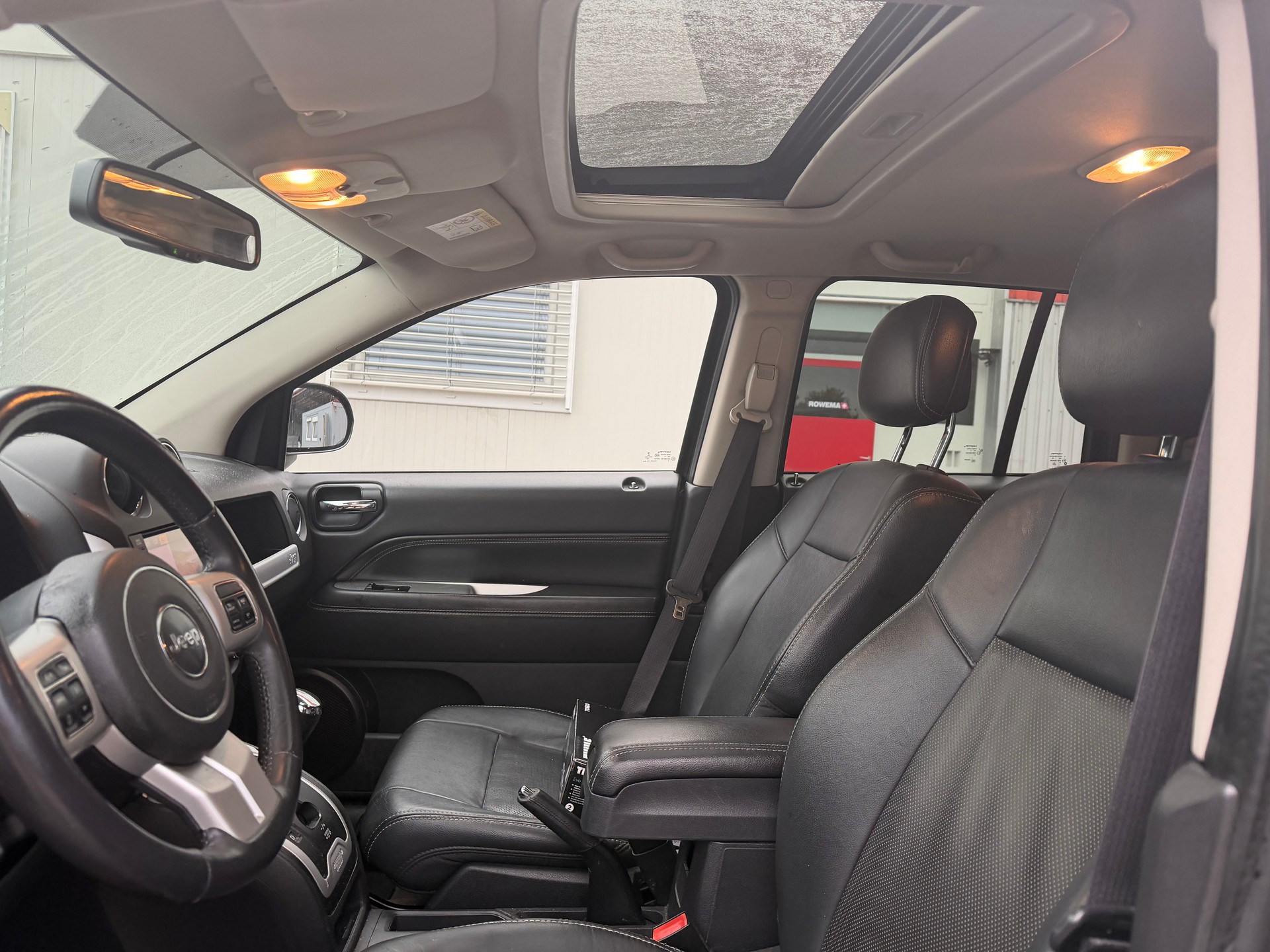 JEEP Compass 2.4 Limited Automatic-image-7