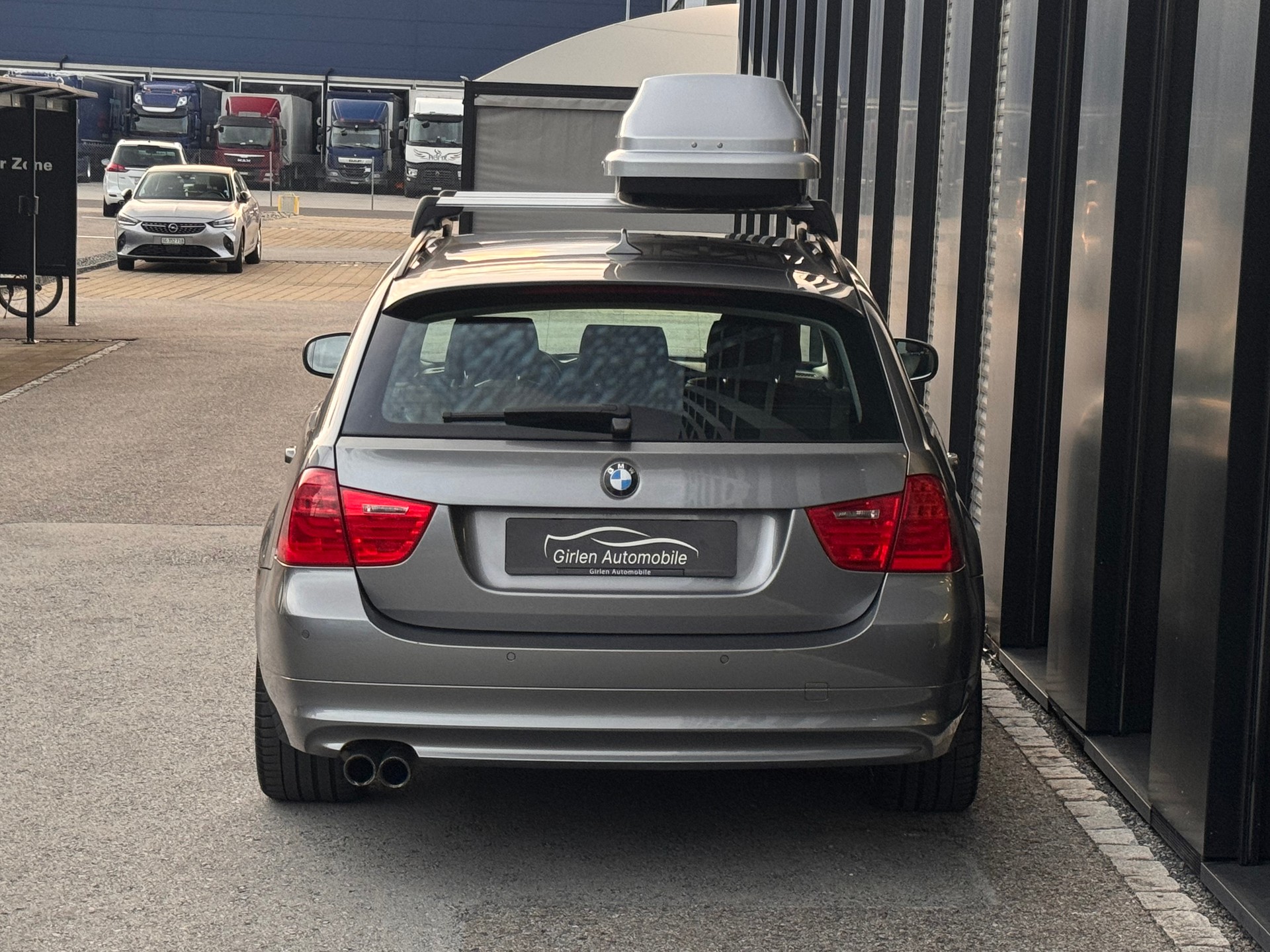 BMW 325i Touring Steptronic-image-5
