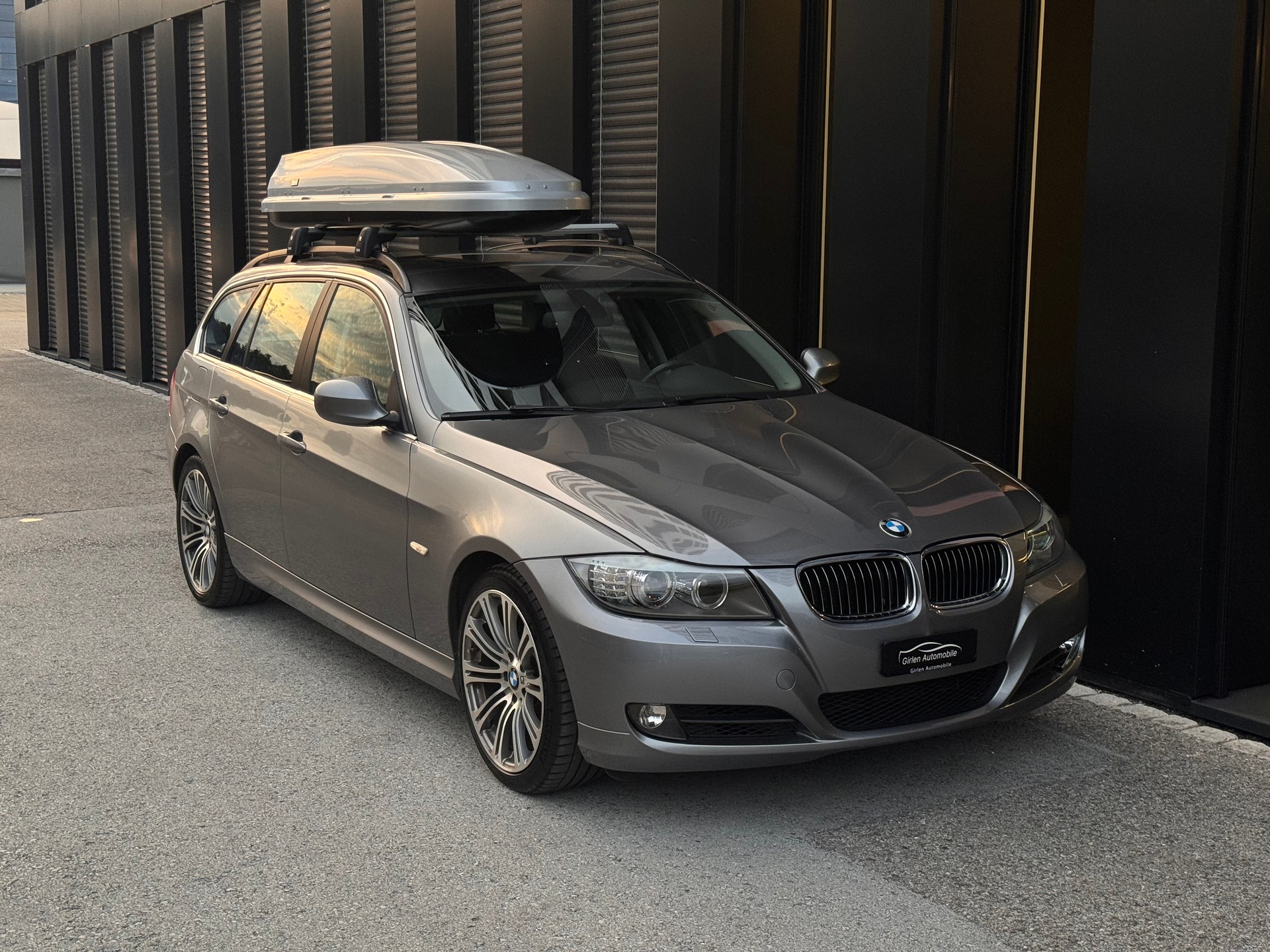 BMW 325i Touring Steptronic-image-7