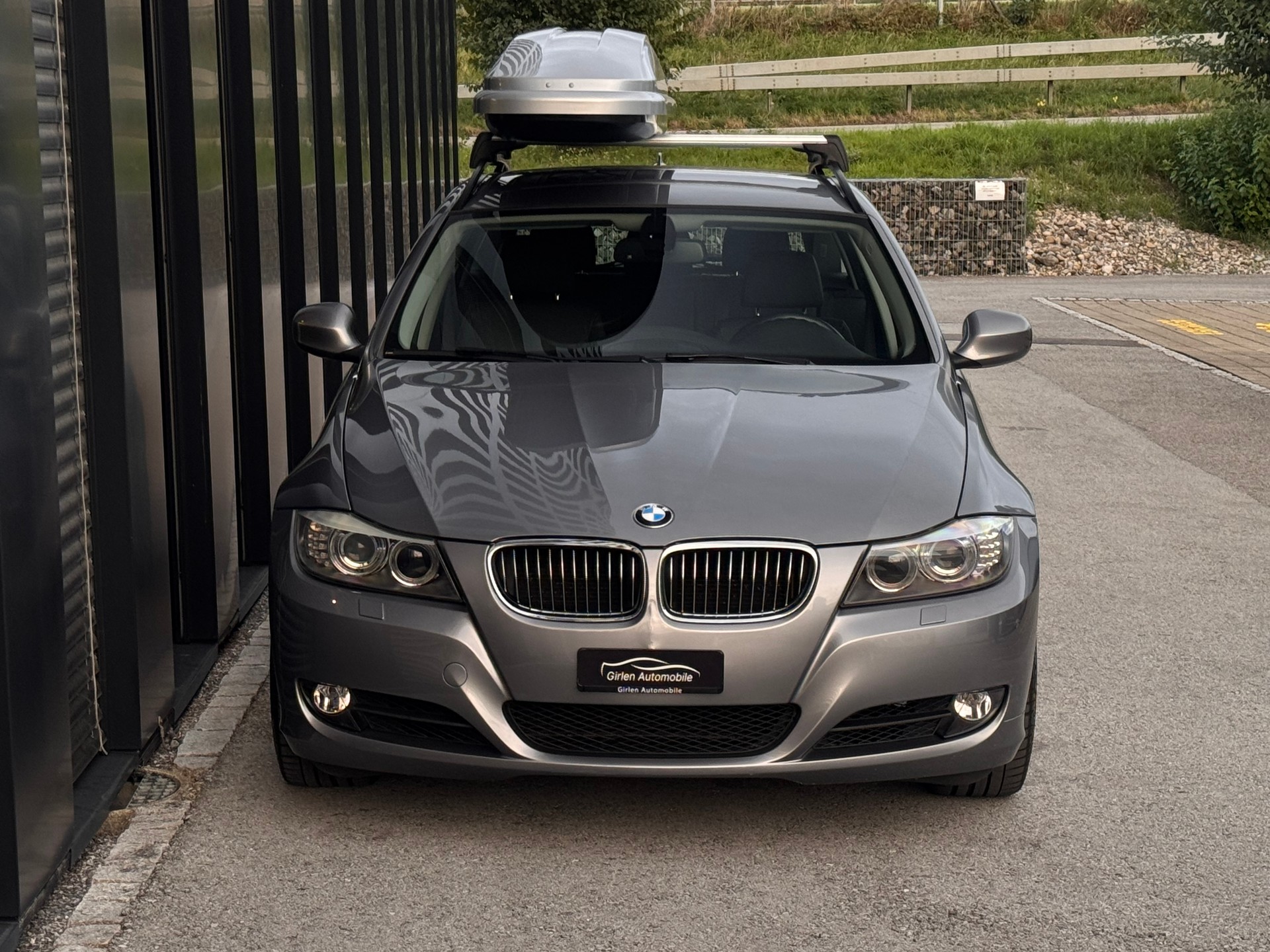 BMW 325i Touring Steptronic-image-1