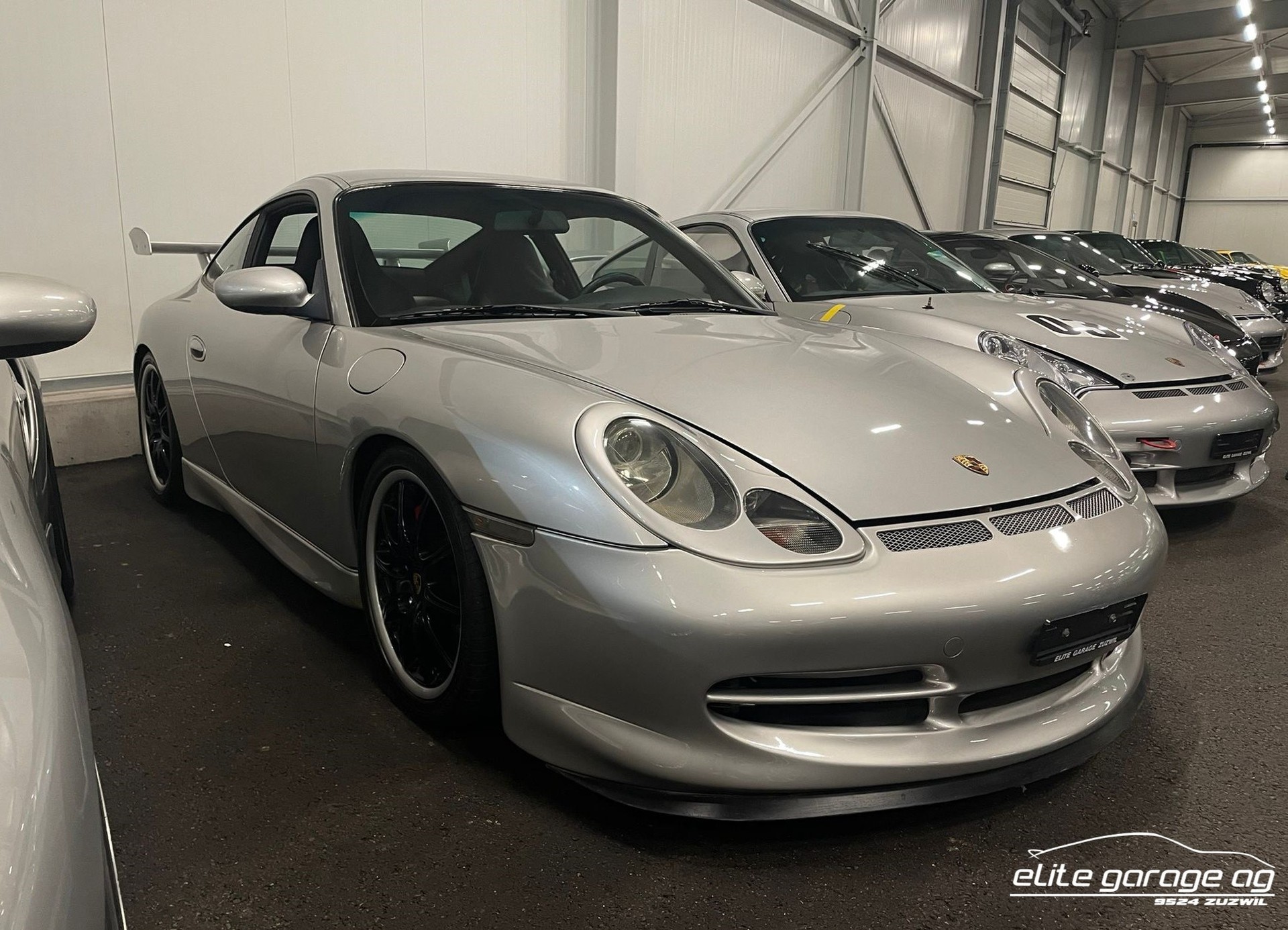 PORSCHE 911 GT3-image-3