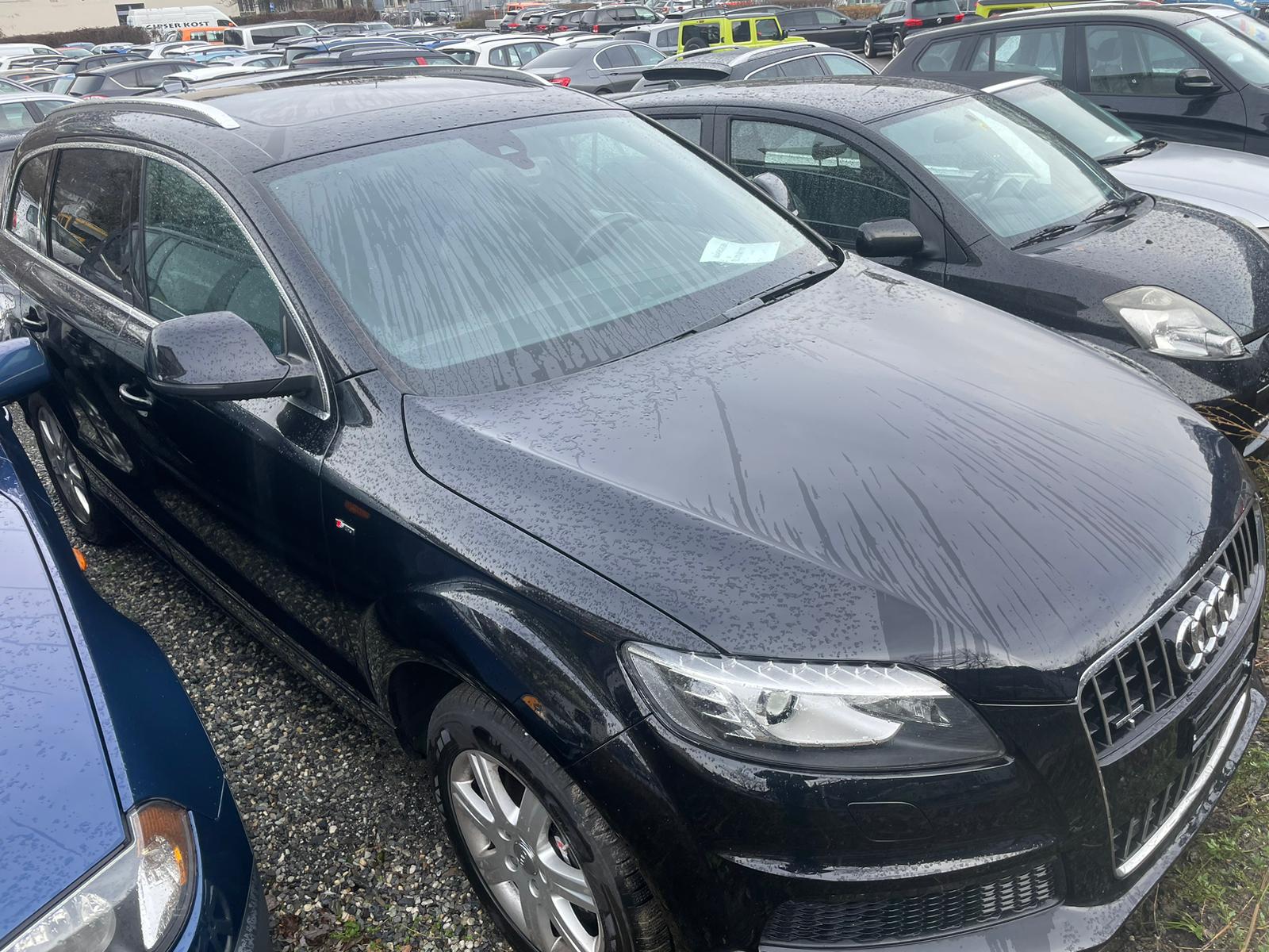 AUDI Q7 3.0 TDI quattro tiptronic-image-1