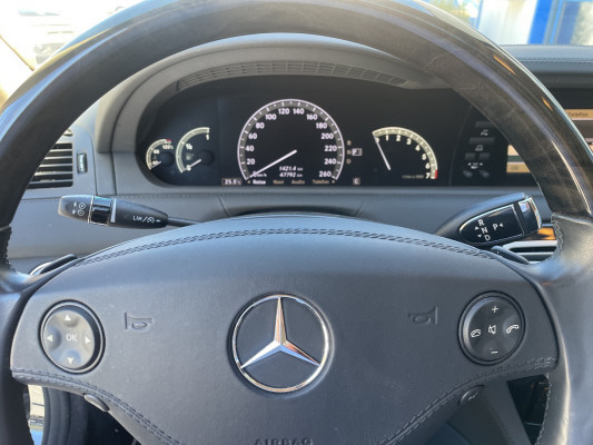 MERCEDES-BENZ CL 500 4Matic-image-6