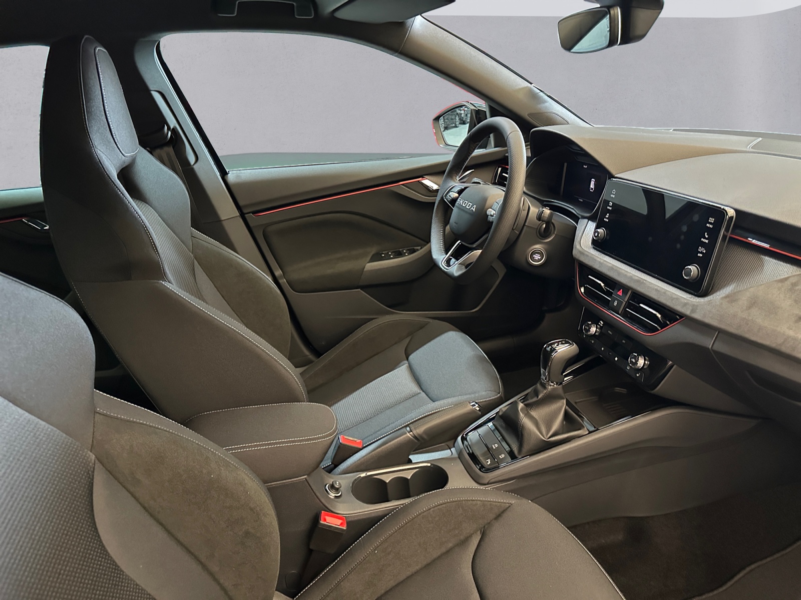 SKODA Scala 1.0 TSI Dynamic DSG-image-13