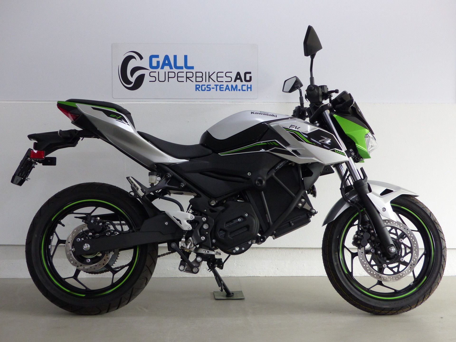 KAWASAKI Z e-1