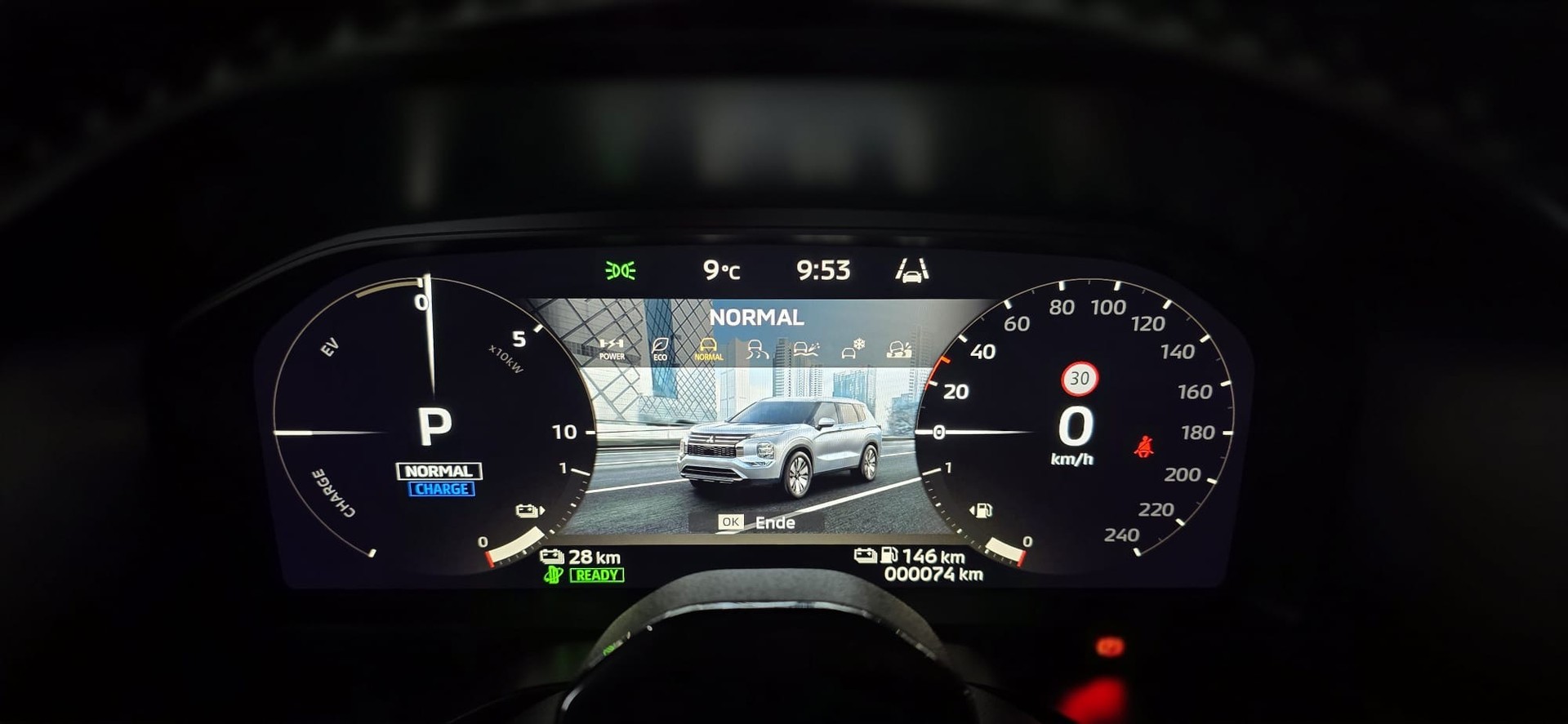 MITSUBISHI Outlander 2.4 PHEV Invite 4WD Automatic-image-16