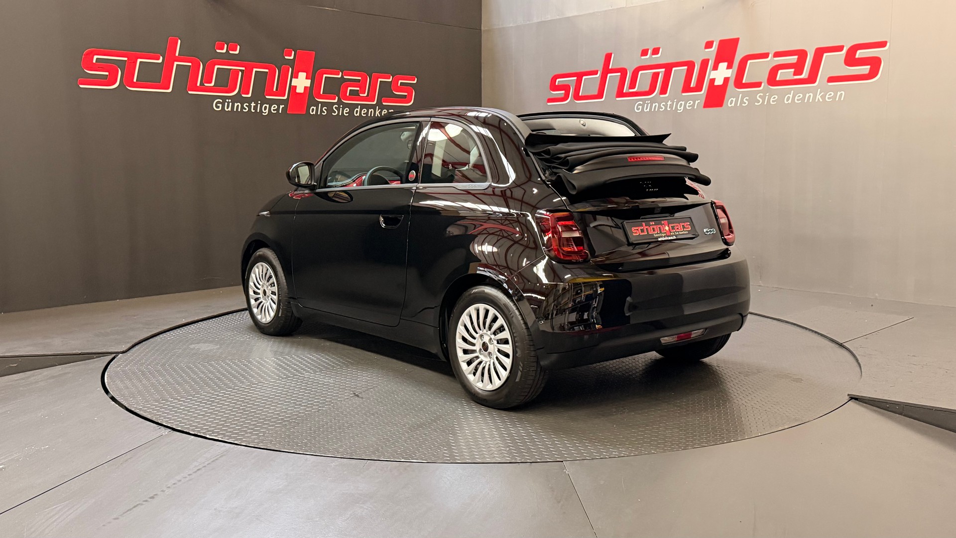FIAT 500 C electric 87 kW Red-showroom-element-3
