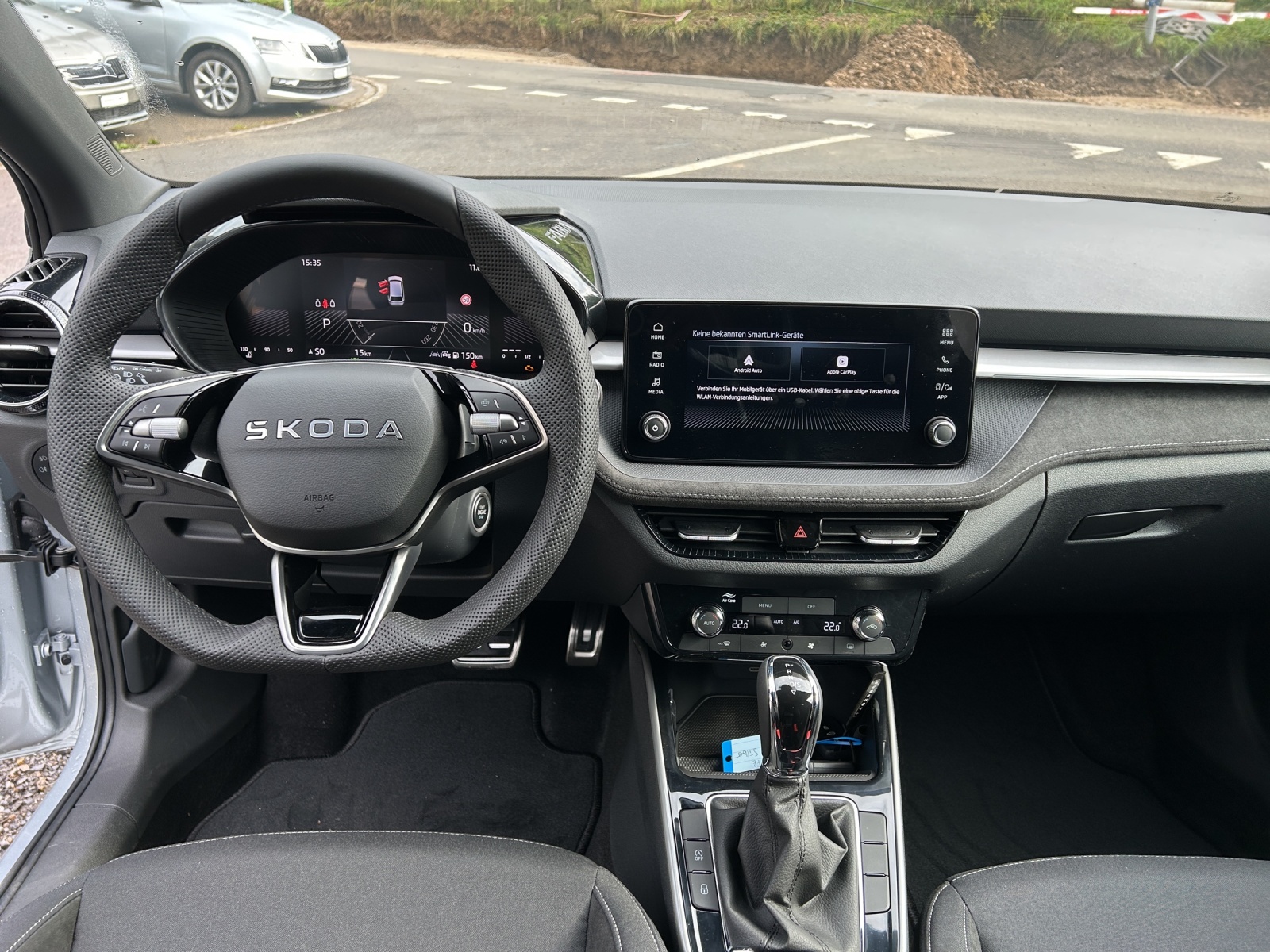 SKODA Fabia 1.0 TSI Selection DSG-image-12