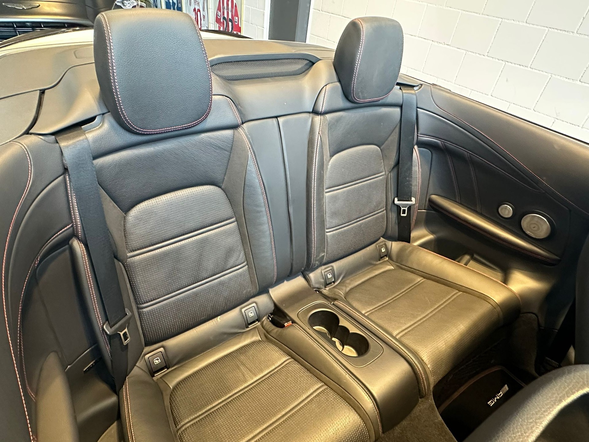 MERCEDES-BENZ C 43 Cabriolet AMG 4Matic 9G-Tronic-image-13