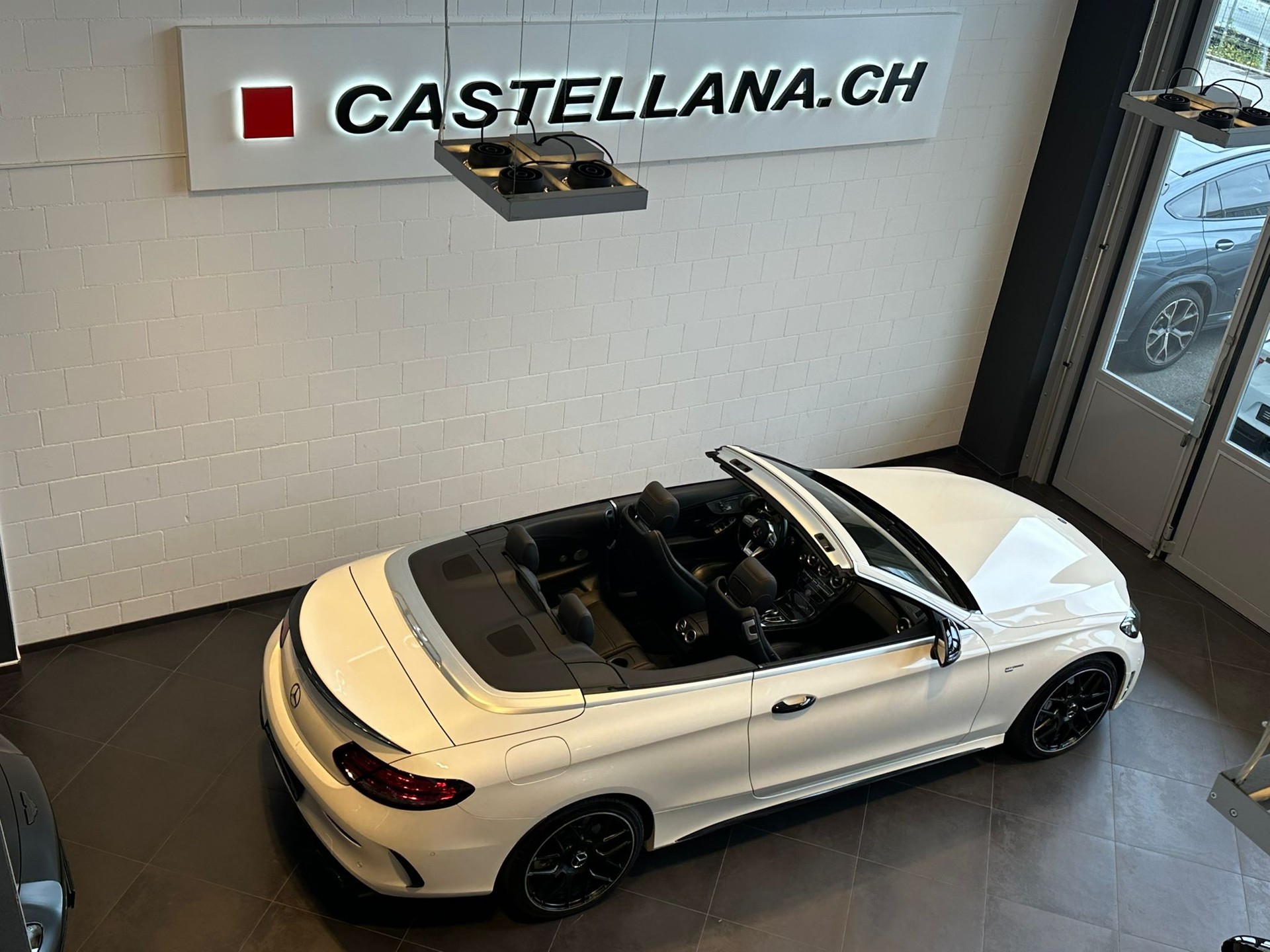 MERCEDES-BENZ C 43 Cabriolet AMG 4Matic 9G-Tronic-image-10