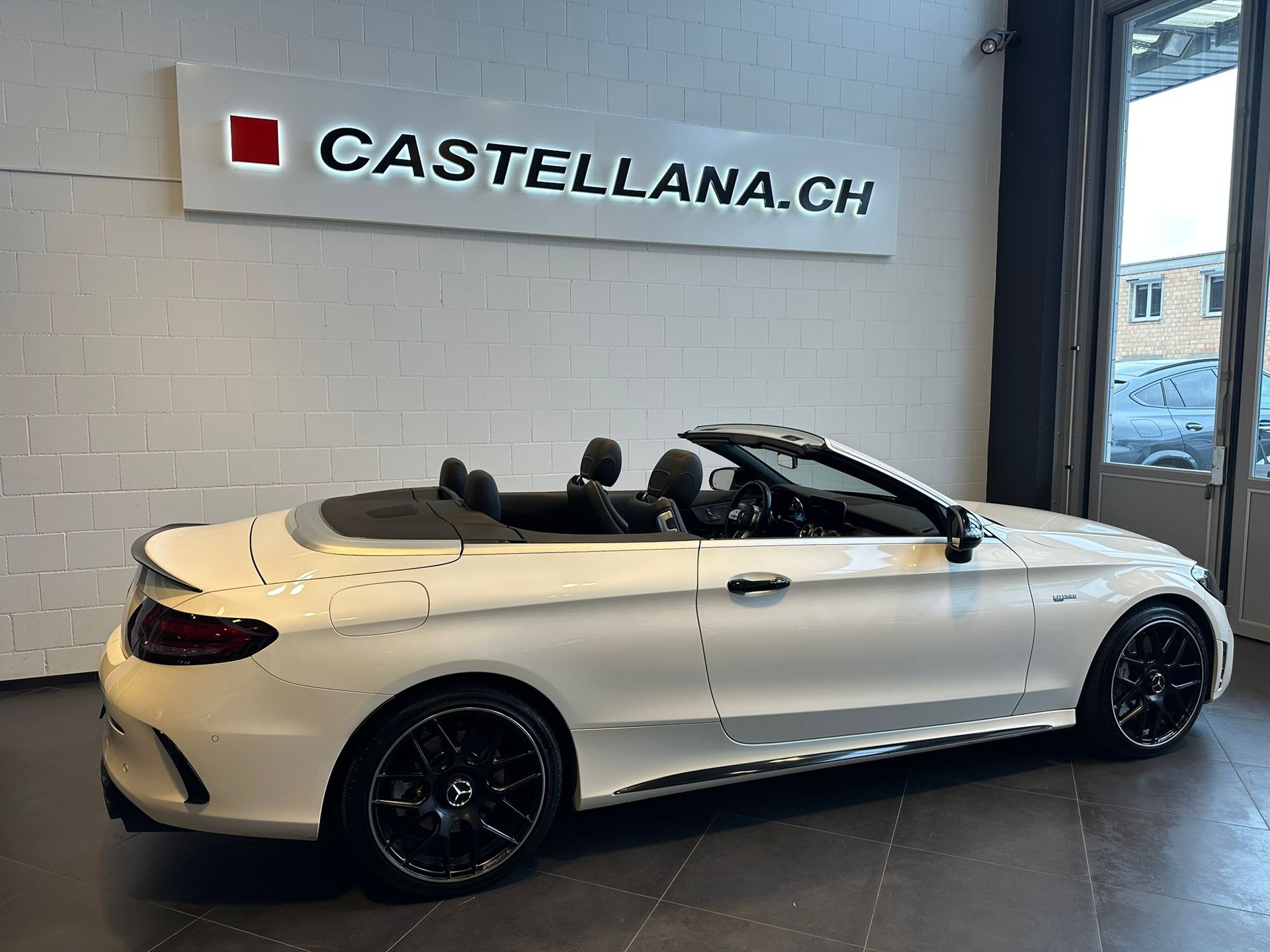 MERCEDES-BENZ C 43 Cabriolet AMG 4Matic 9G-Tronic-image-3