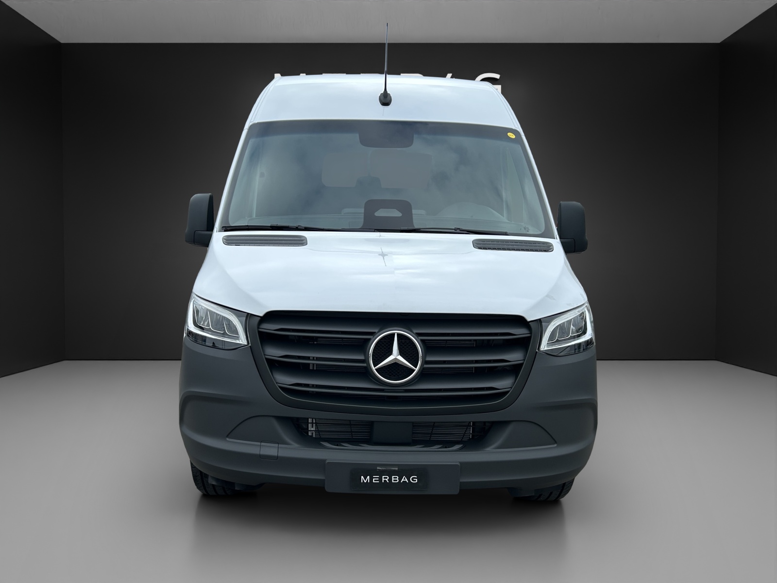 MERCEDES-BENZ Sprinter 317 CDI Standard 9G-TRONIC-image-1