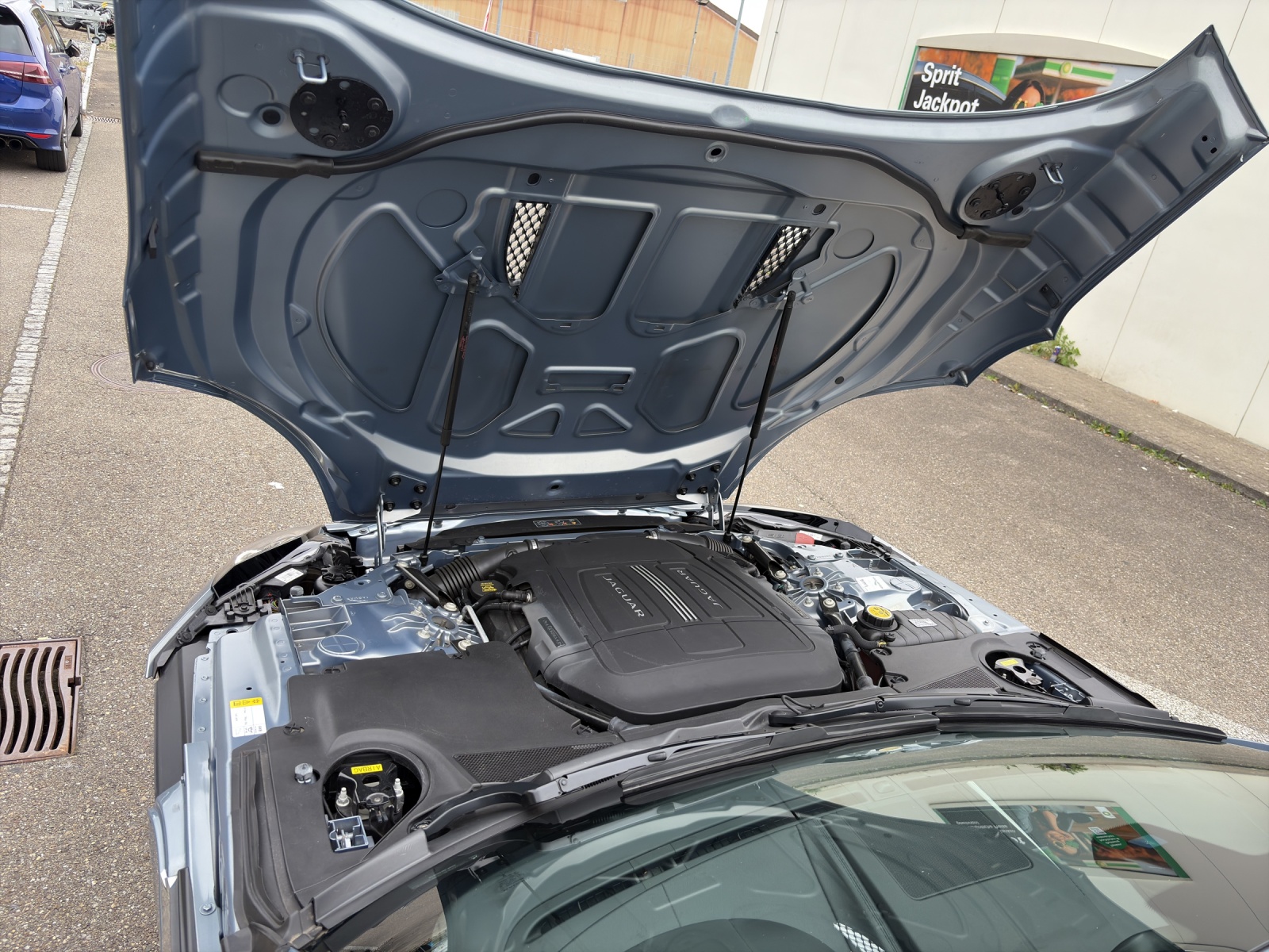 JAGUAR F-Type Convertible 3.0 V6 S/C-image-18