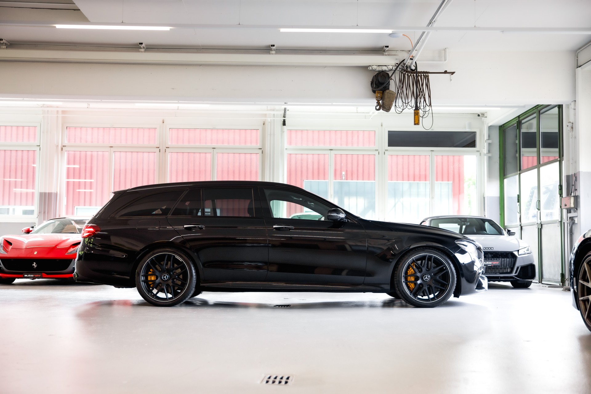 MERCEDES-BENZ E 63 AMG S 4 Matic 9G-Tronic-image-3