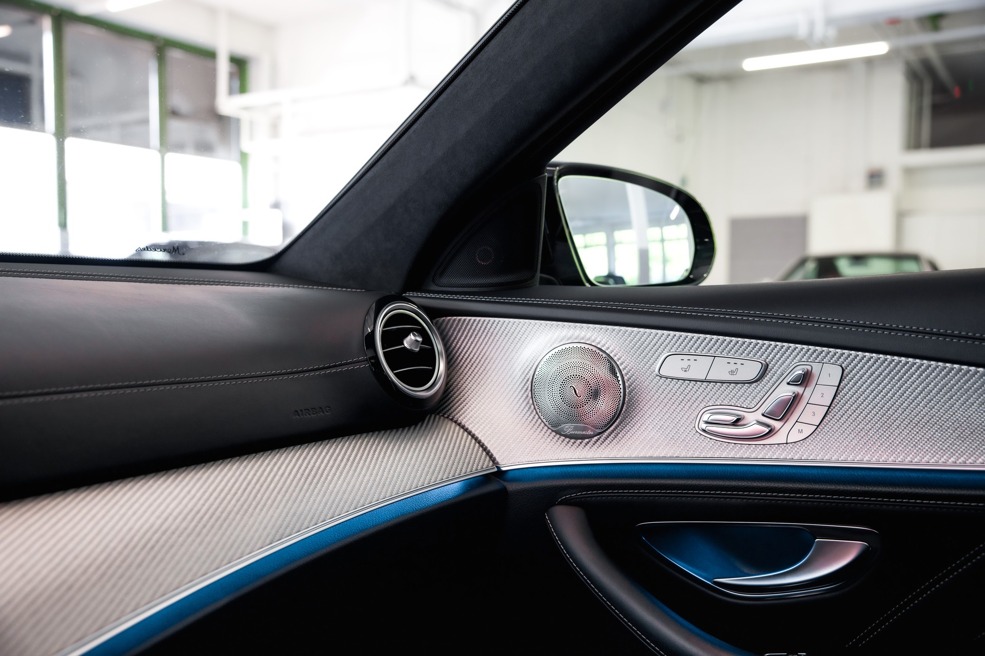 MERCEDES-BENZ E 63 AMG S 4 Matic 9G-Tronic-image-27